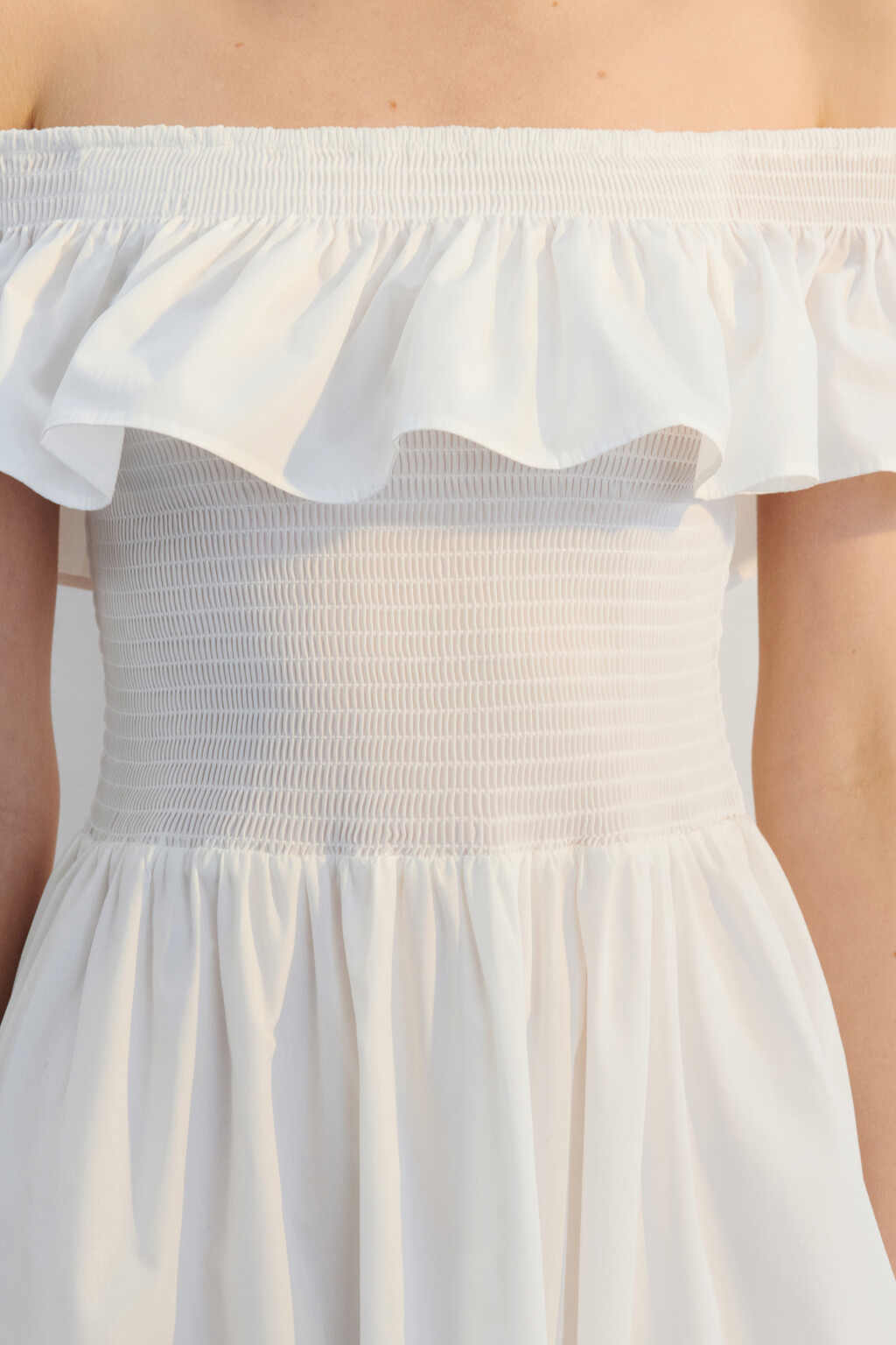 Платье миди хлопковое с пышным воланом - цвет белый - 6