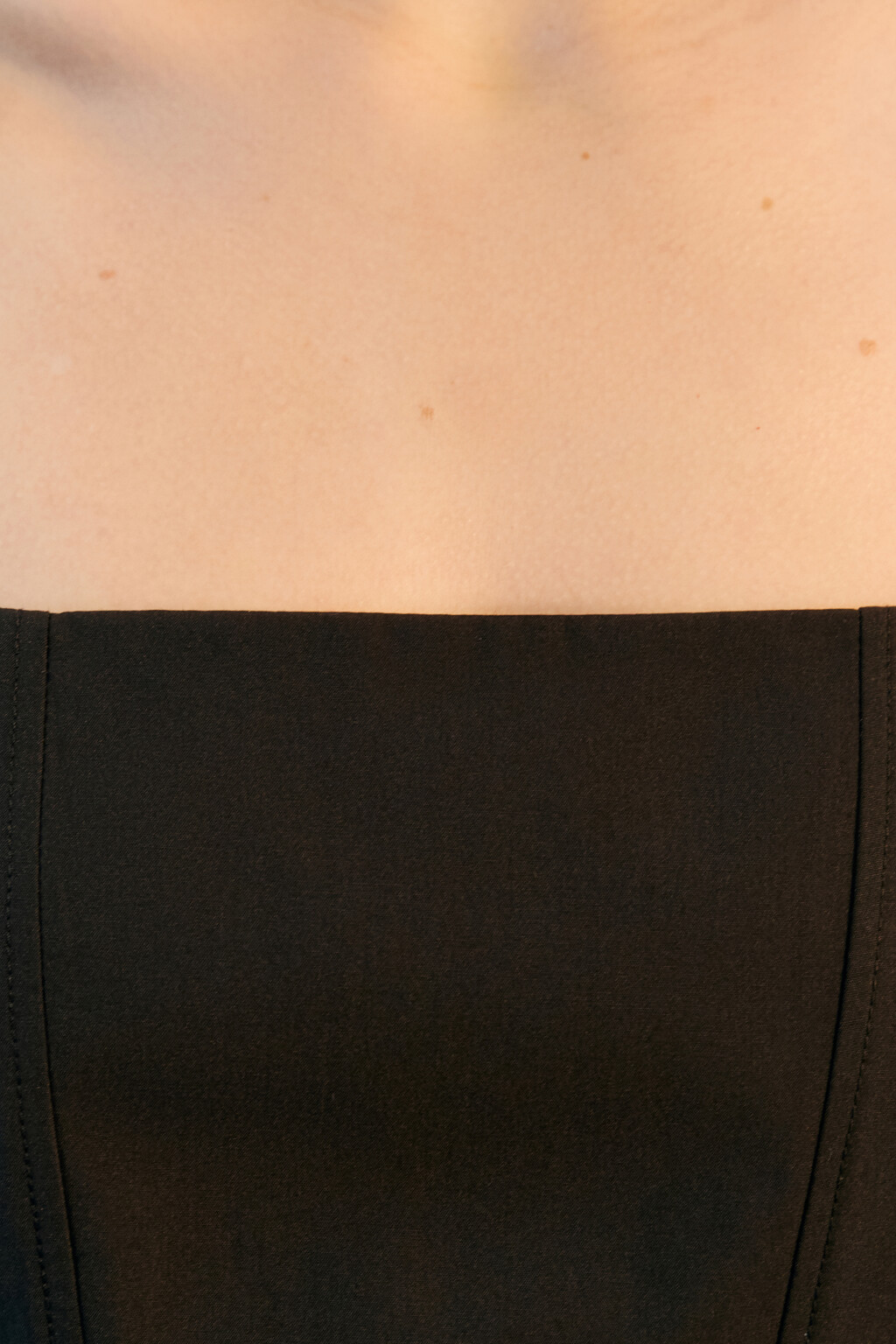 Платье мини с корсетом и пышной юбкой - цвет черный - 5