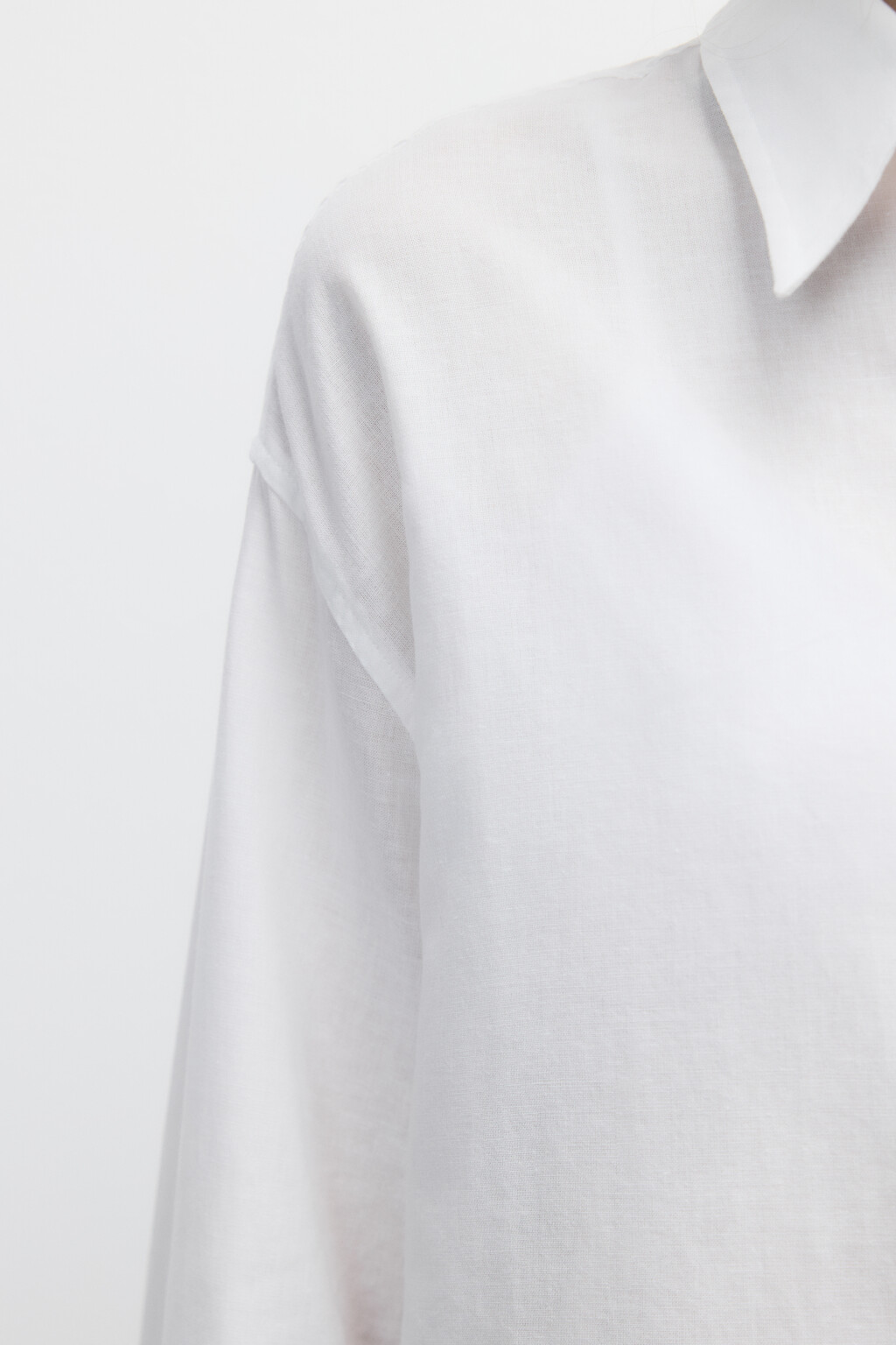 Рубашка oversize из хлопка и льна - цвет белый - 8