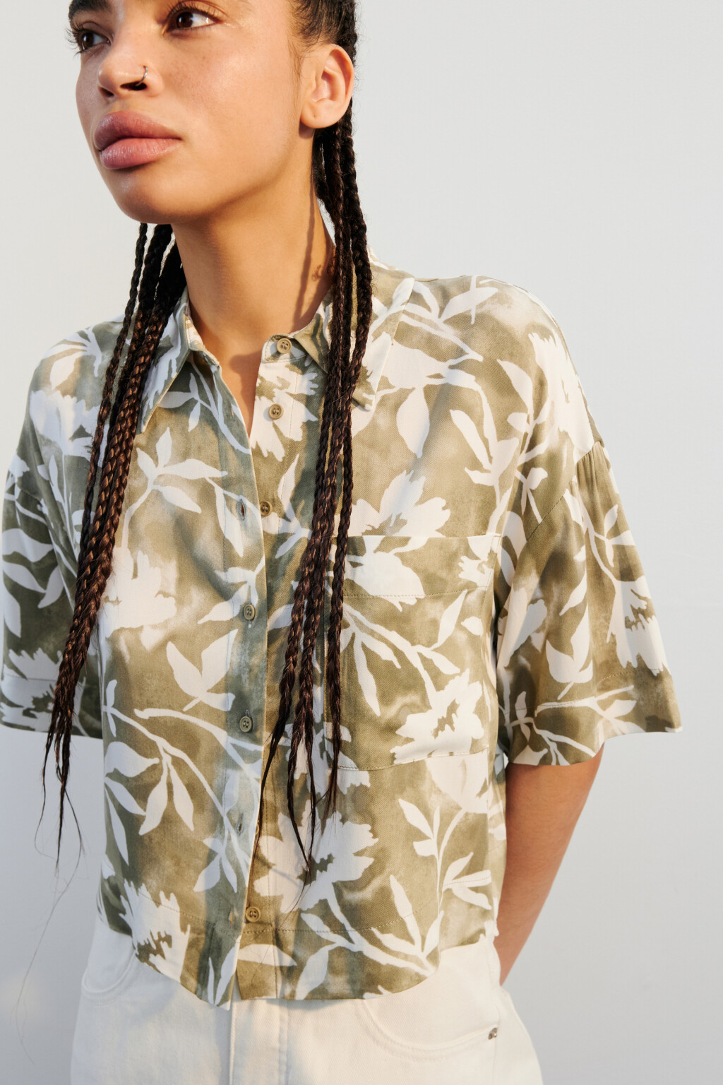 Рубашка укороченная из вискозы - цвет мультиколор - 1