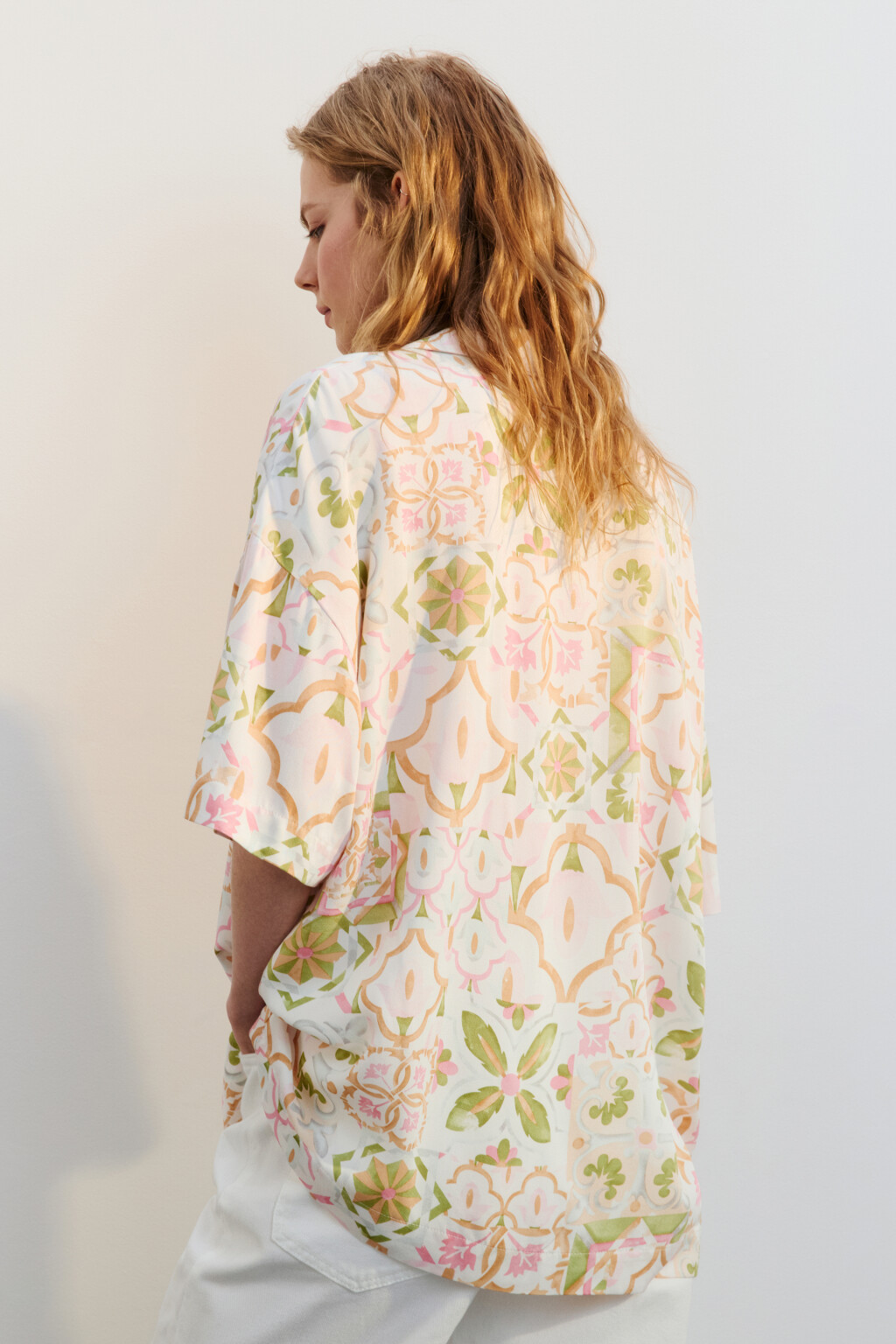 Рубашка oversize вискозная с принтом - цвет мультиколор - 3