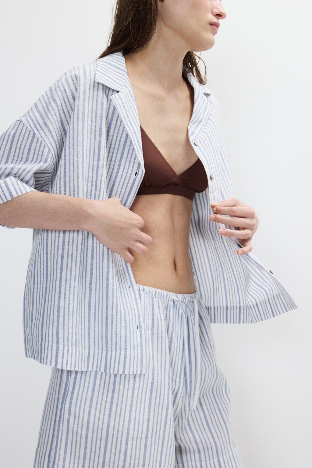 Рубашка в полоску из хлопка и льна - цвет голубой - 1