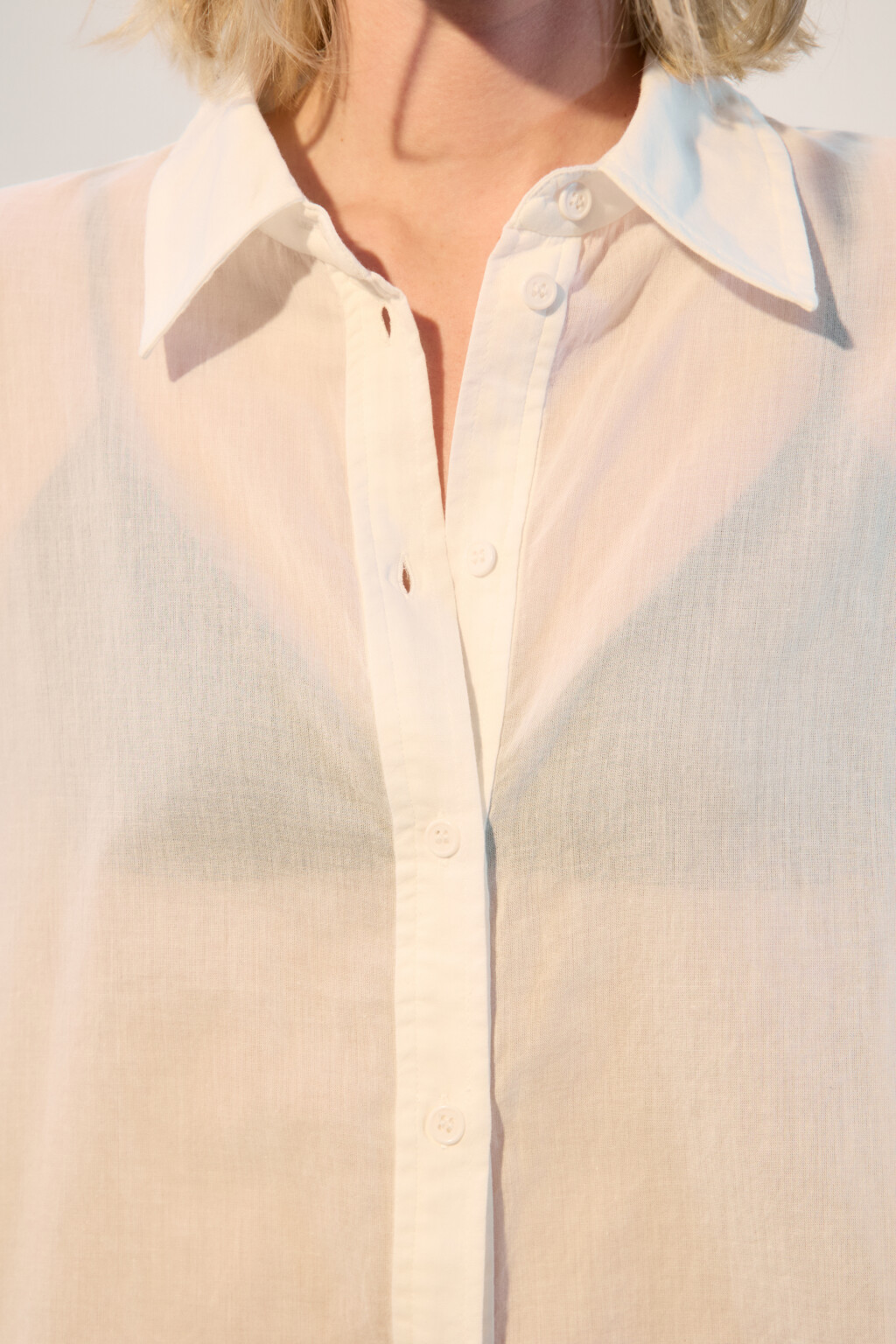 Рубашка oversize из жатого хлопка - цвет белый - 7
