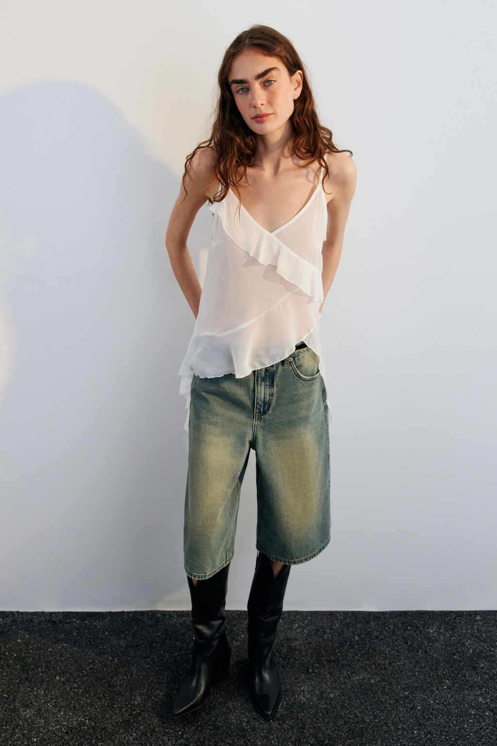 Топ шифоновый с асимметричными воланами - цвет молочный - 3