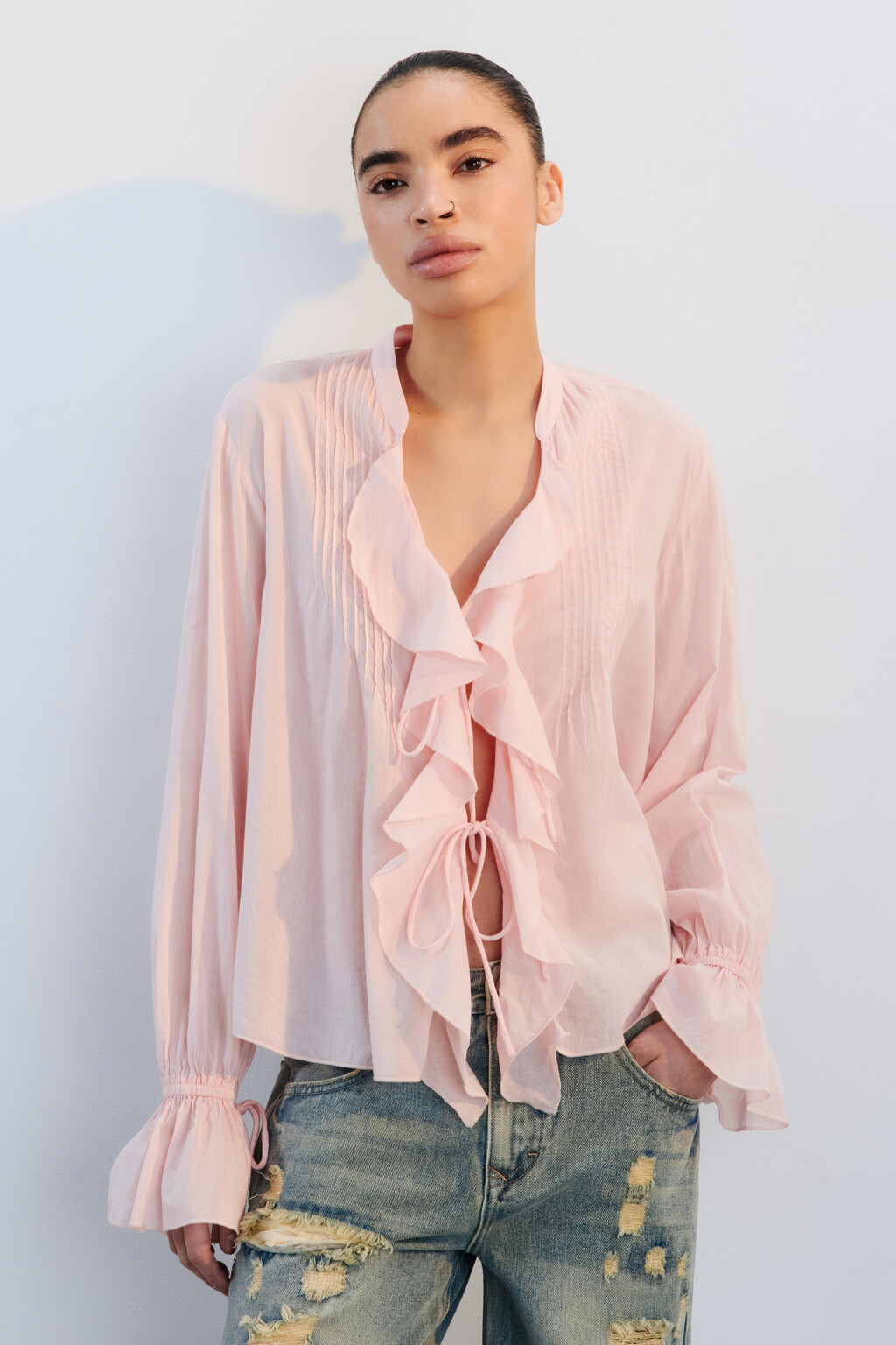 Блузка хлопковая на завязках с воланами - цвет оранжевый - 2