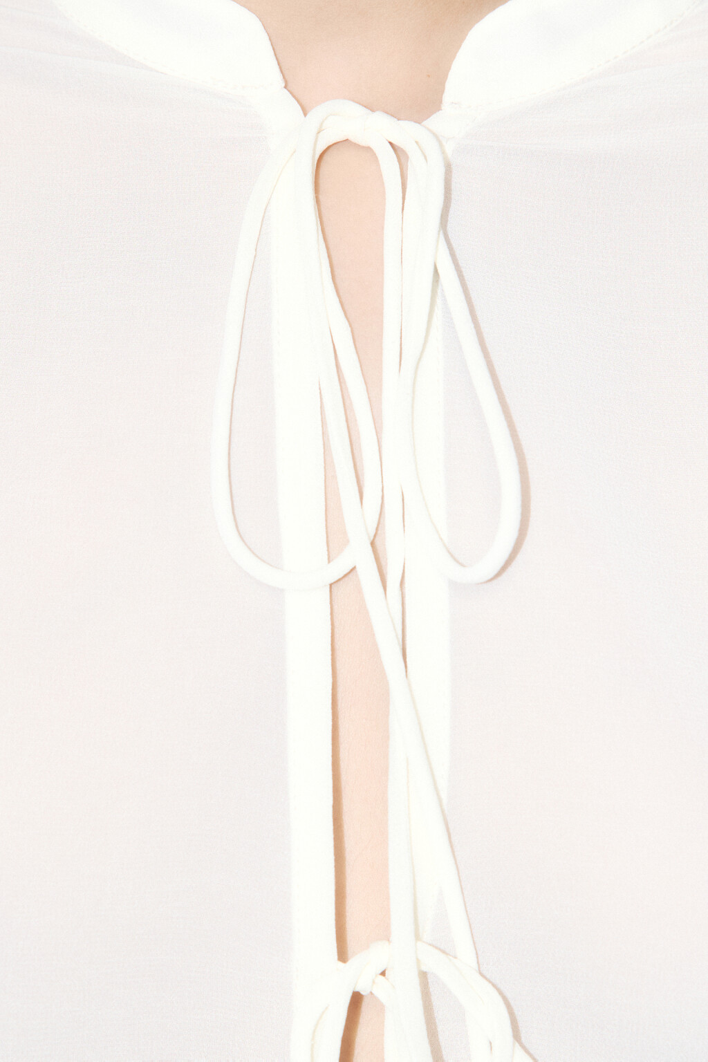 Блузка шифоновая на завязках с воланом - цвет молочный - 5