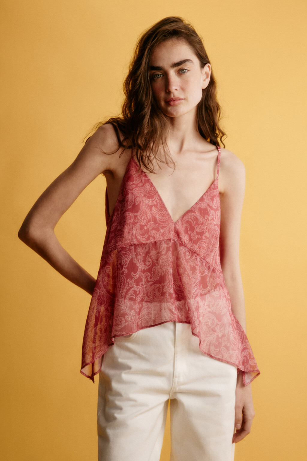 Топ шифоновый на тонких бретельках - цвет мультиколор - 2