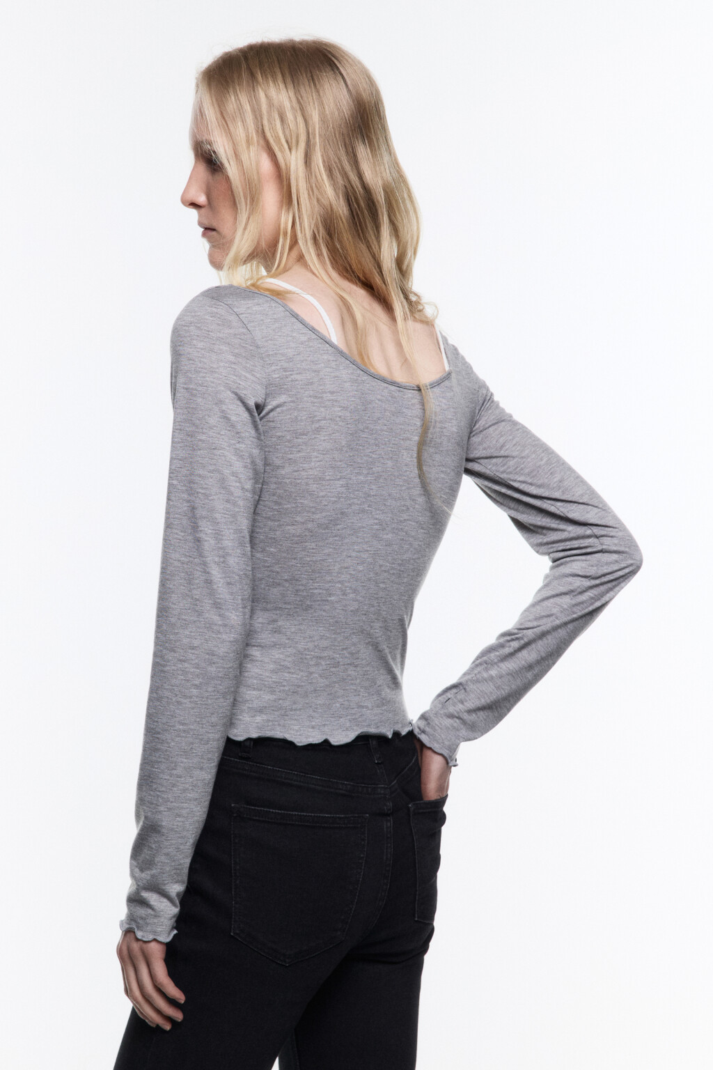 Лонгслив укороченный с майкой на бретельках - цвет серый - 3