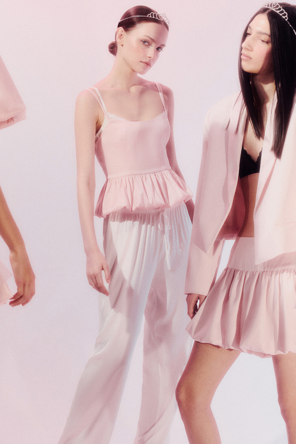 Топ на бретельках с пышной баской - цвет оранжевый - 8