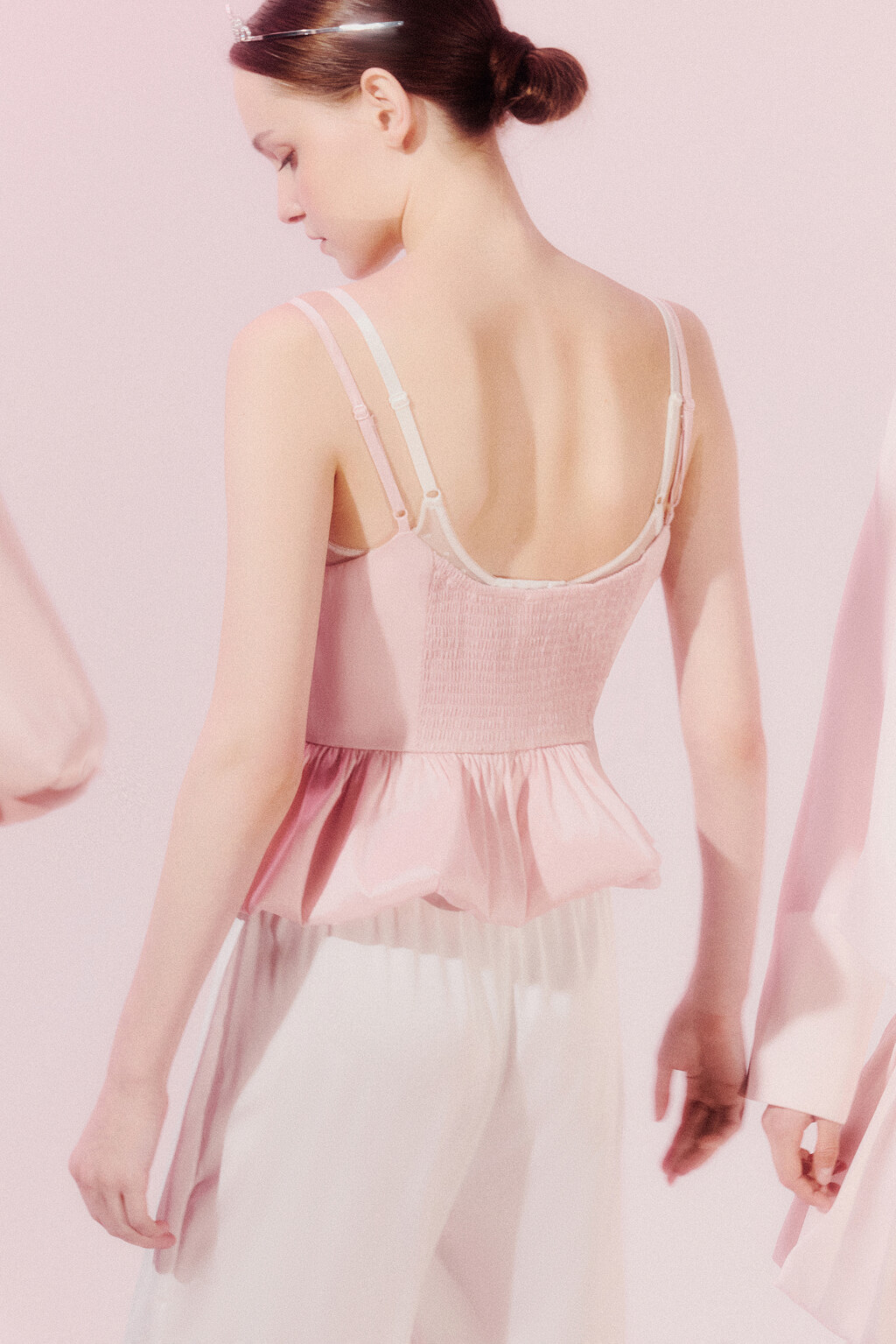 Топ на бретельках с пышной баской - цвет оранжевый - 9