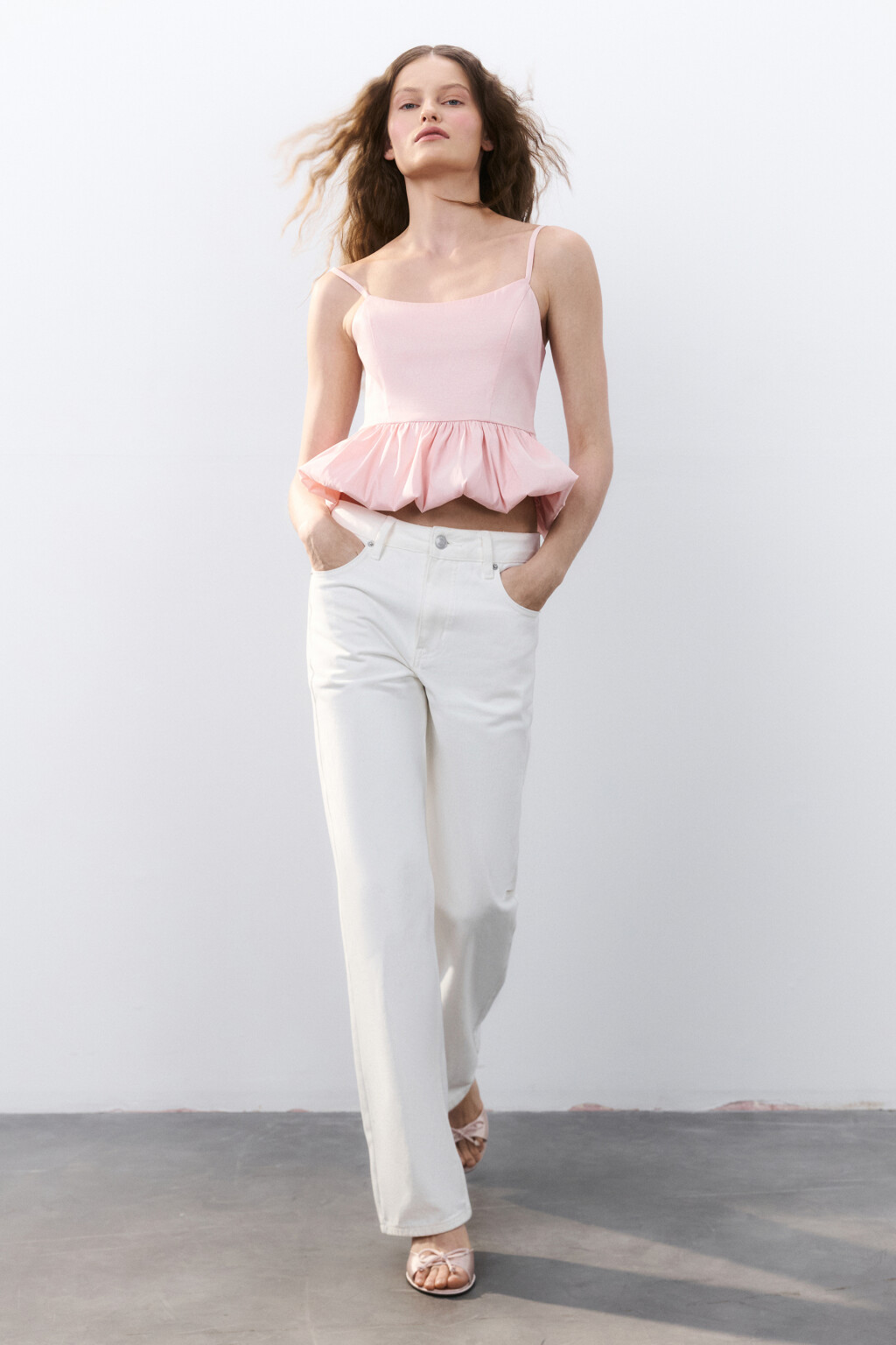 Топ на бретельках с пышной баской - цвет оранжевый - 2