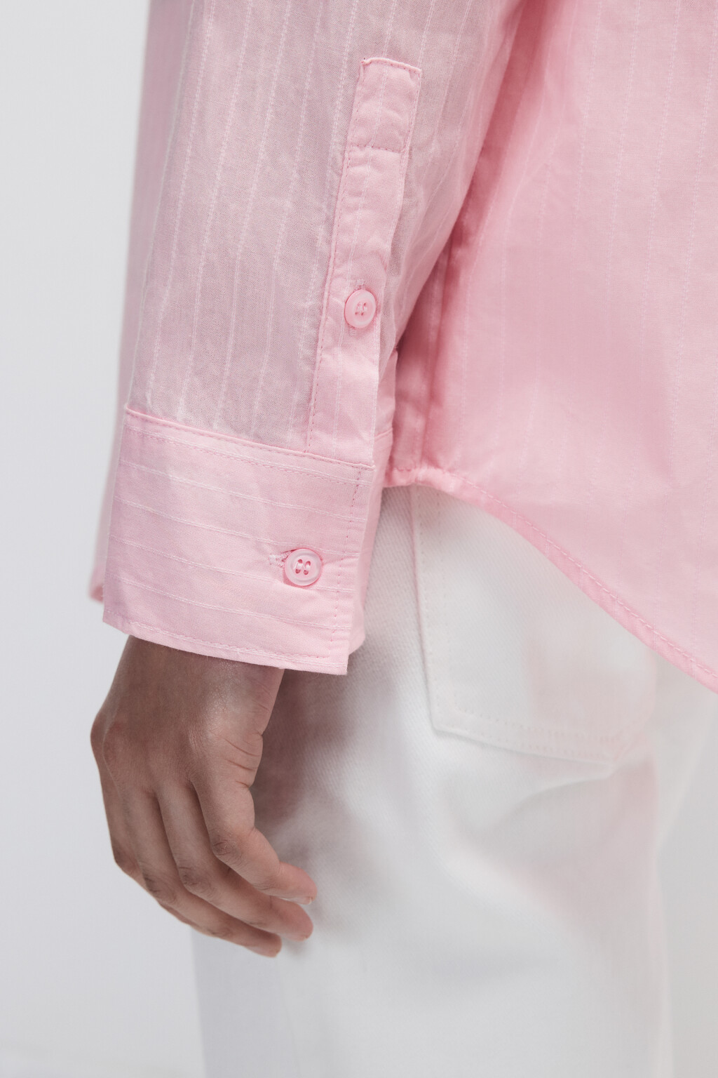 Рубашка с разрезом и завязками на спине - цвет розовый - 6