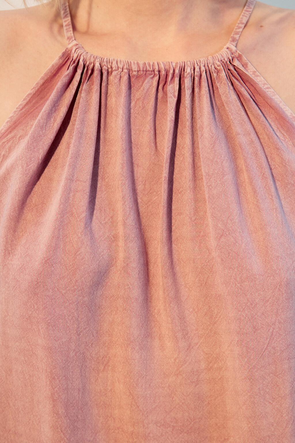 Майка-топ вискозная с завязками по бокам - цвет розовый - 6