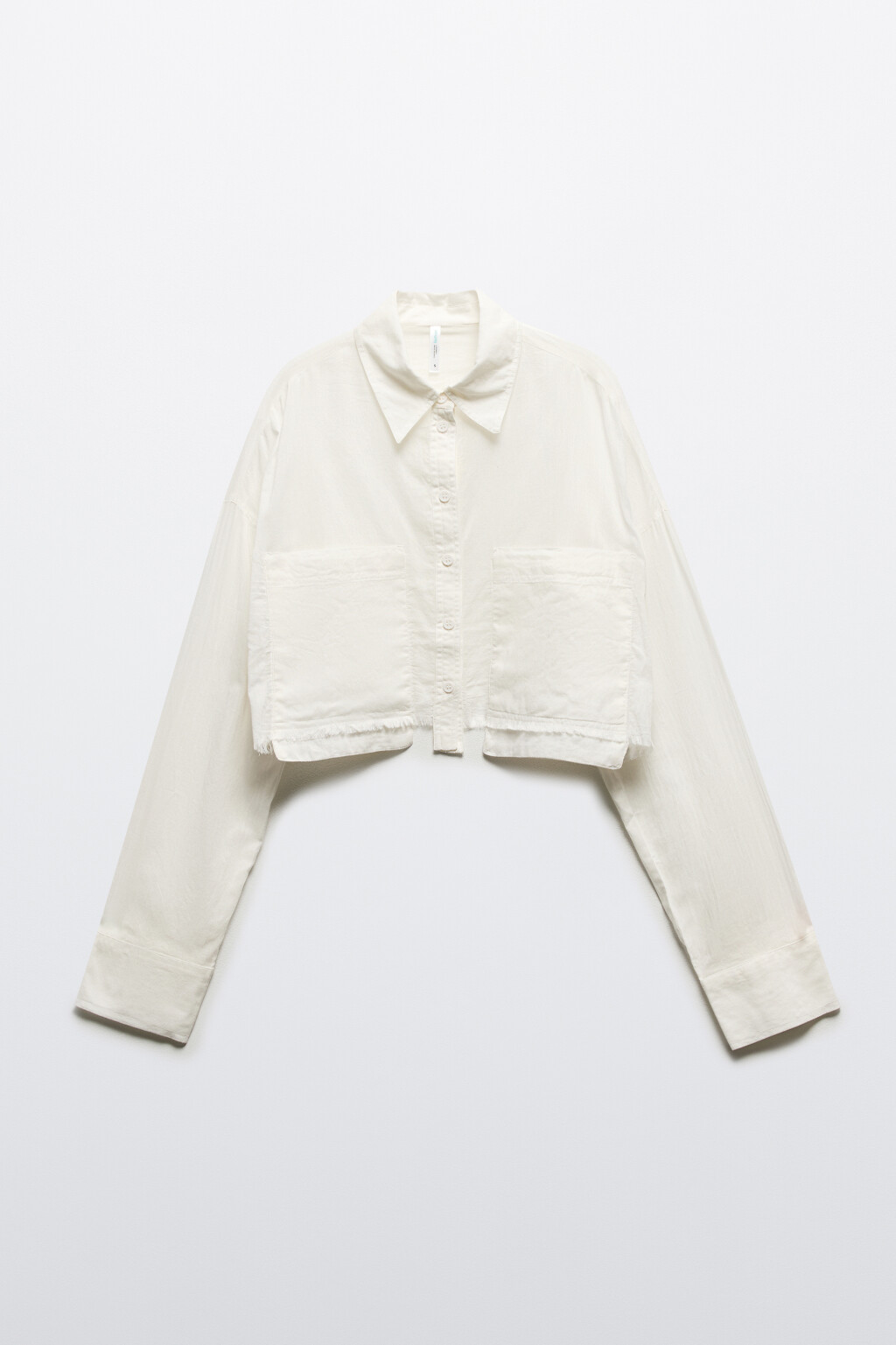 Рубашка укороченная с накладными карманами - цвет белый - 8