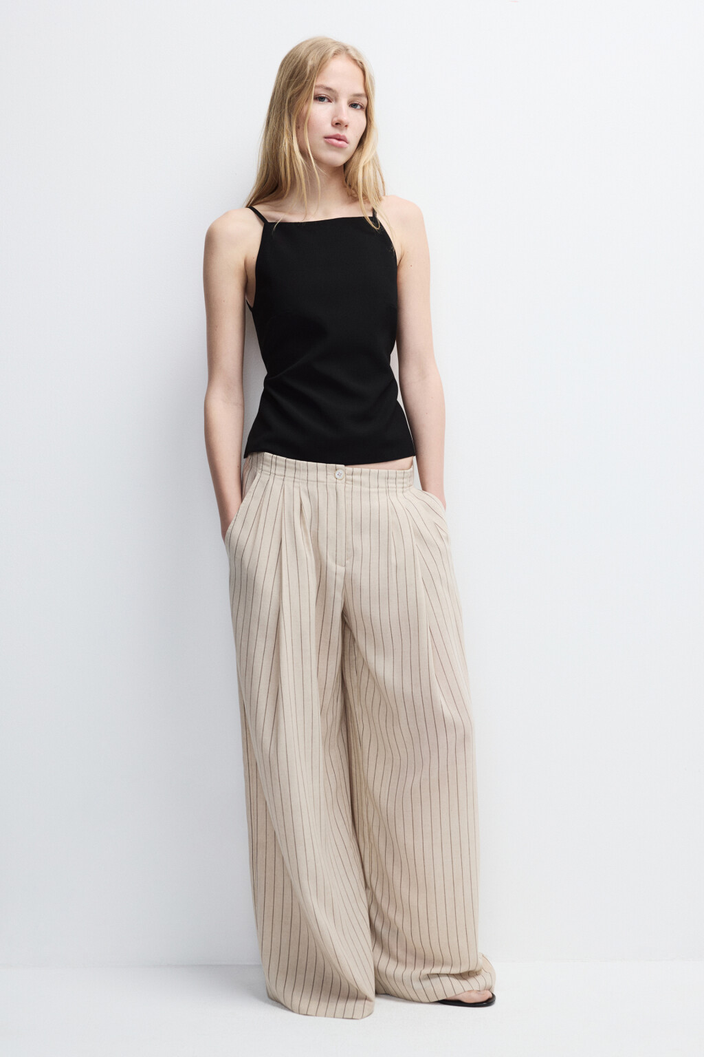 Топ на бретелях с открытой спиной - цвет черный - 5