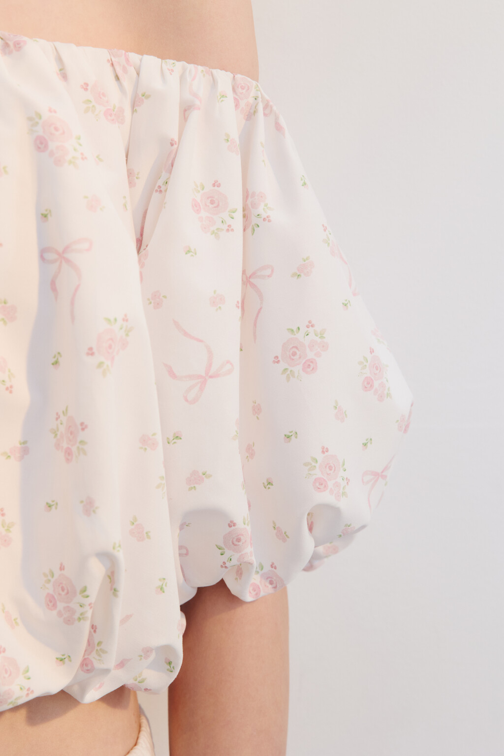 Топ-баллон пышный с рукавами - цвет белый - 7