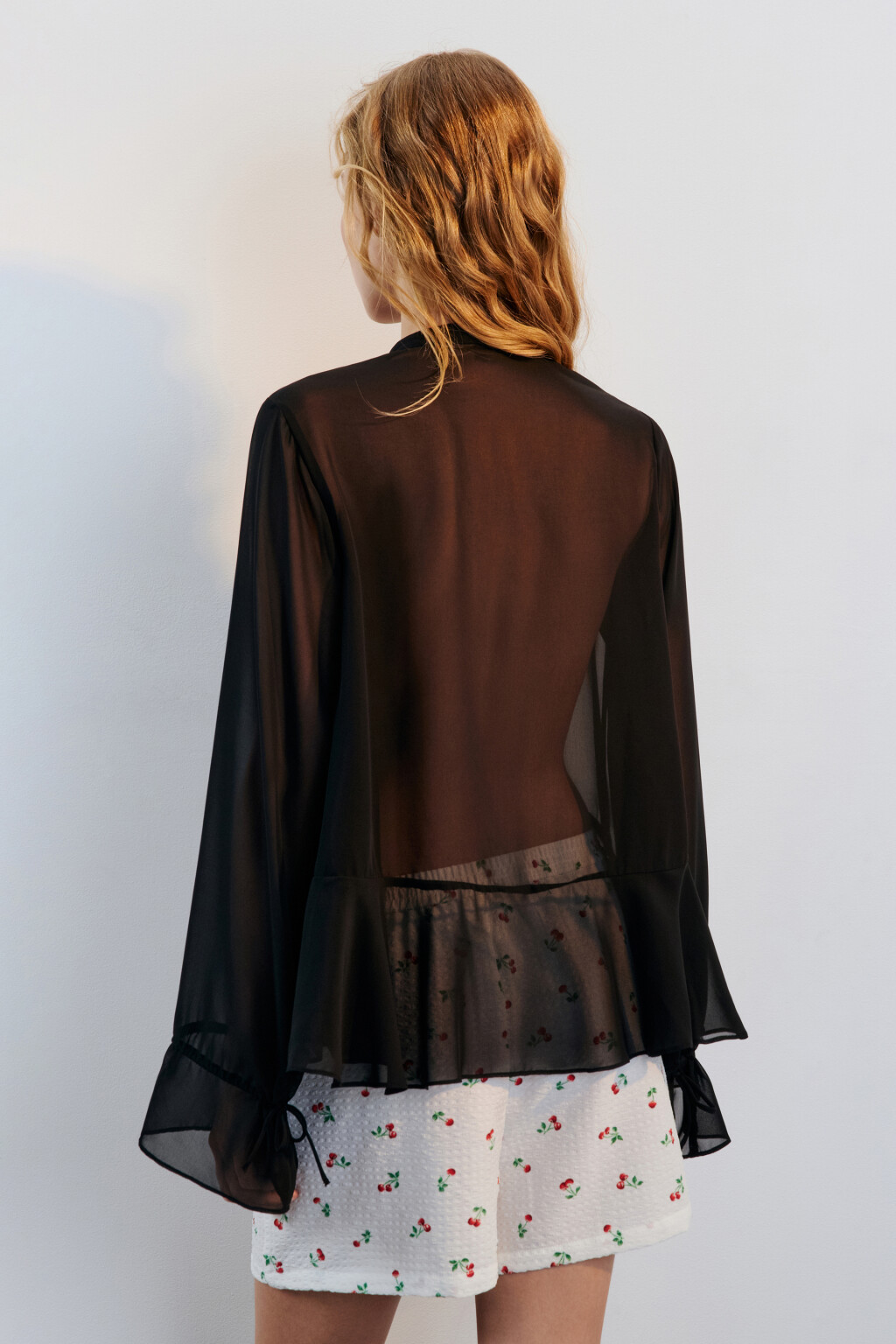 Блузка шифоновая с воланами - цвет черный - 3