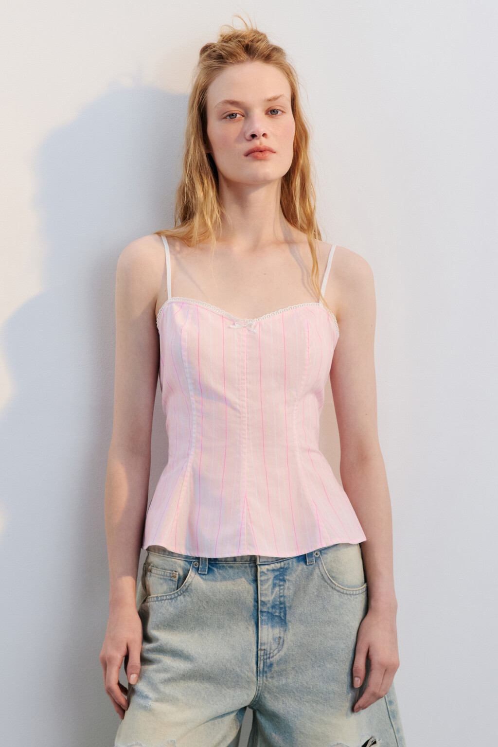 Топ облегающий на бретельках - цвет розовый - 2