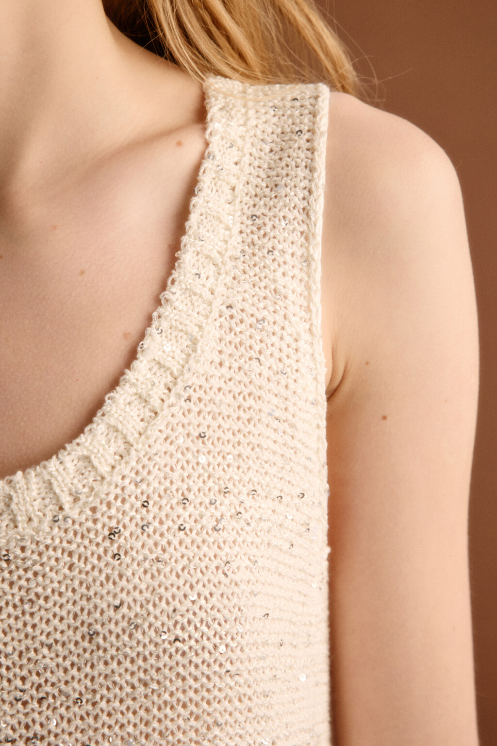 Майка вязаная с пайетками - цвет молочный - 9