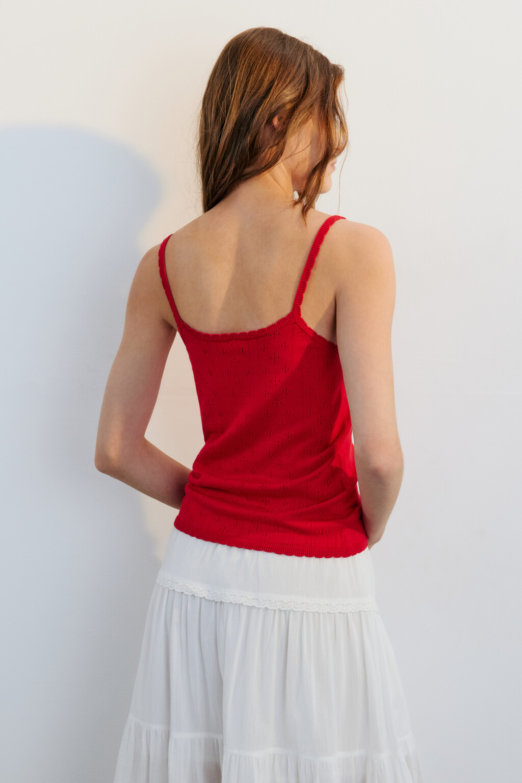 Майка ажурная на тонких бретельках - цвет красный - 4