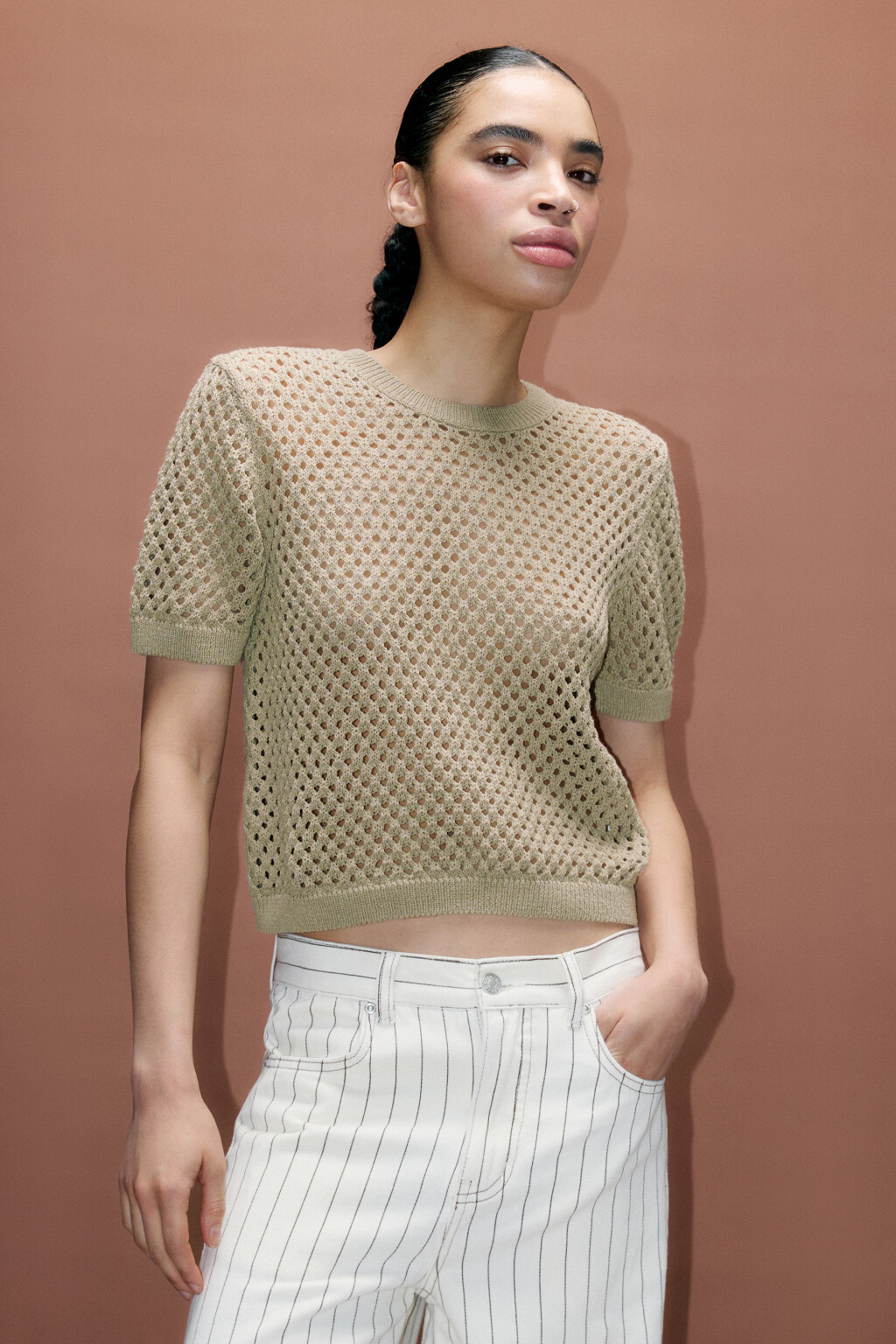 Джемпер ажурный с короткими рукавами - цвет зеленый - 2