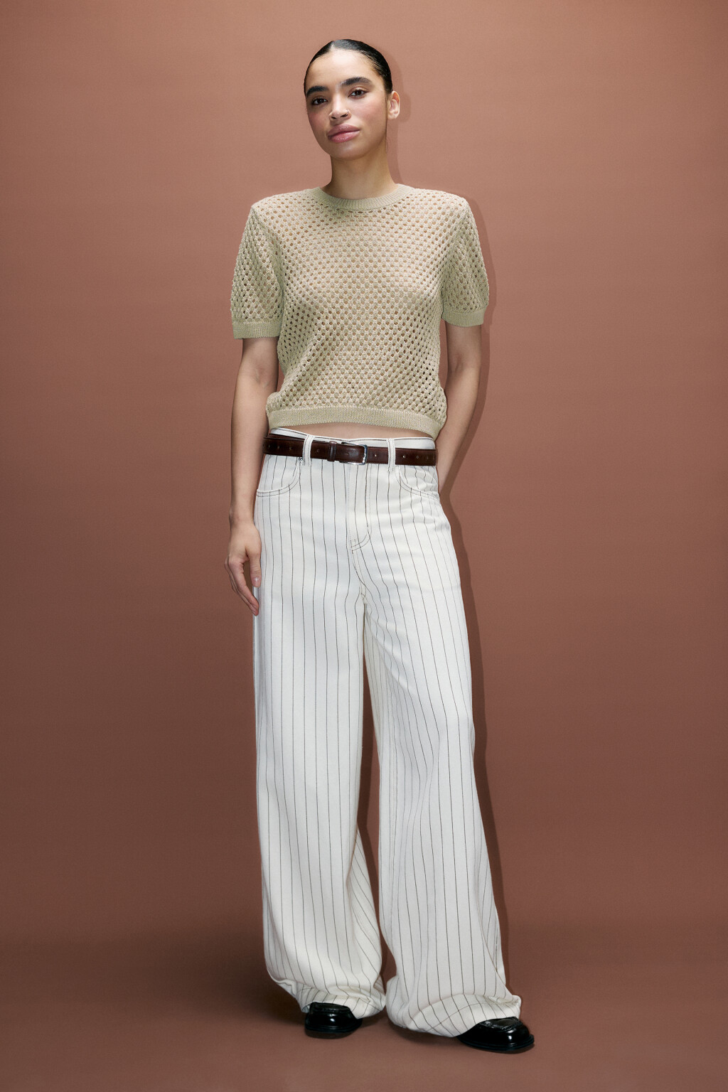 Джемпер ажурный с короткими рукавами - цвет зеленый - 4