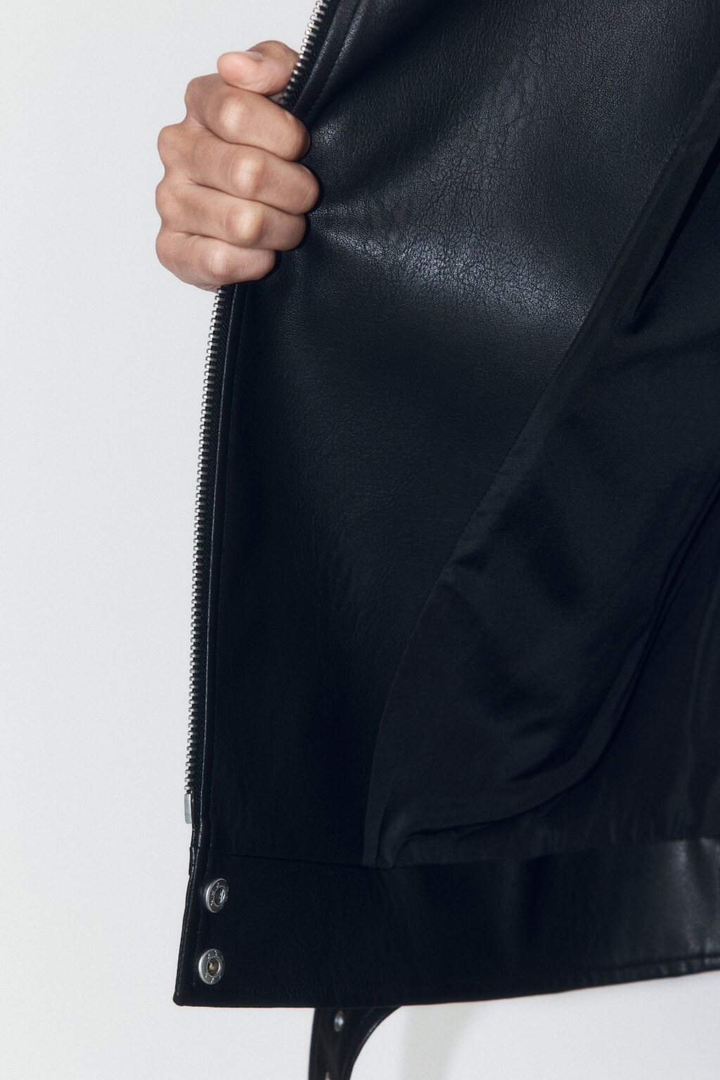 Куртка-косуха свободная с ремнем - цвет черный - 8