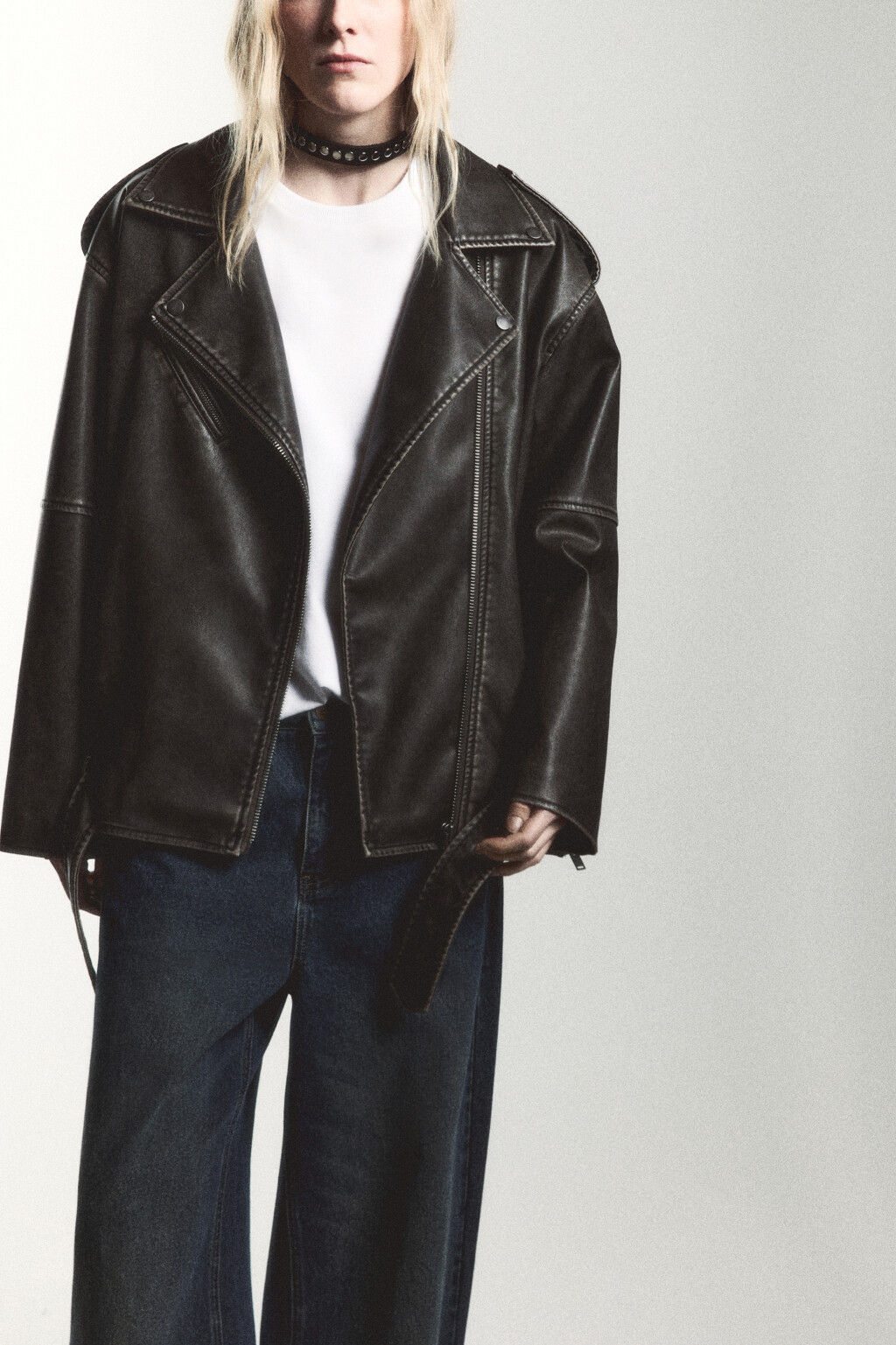 Куртка-косуха oversize со шнуровкой и ремнем - цвет черный - 1