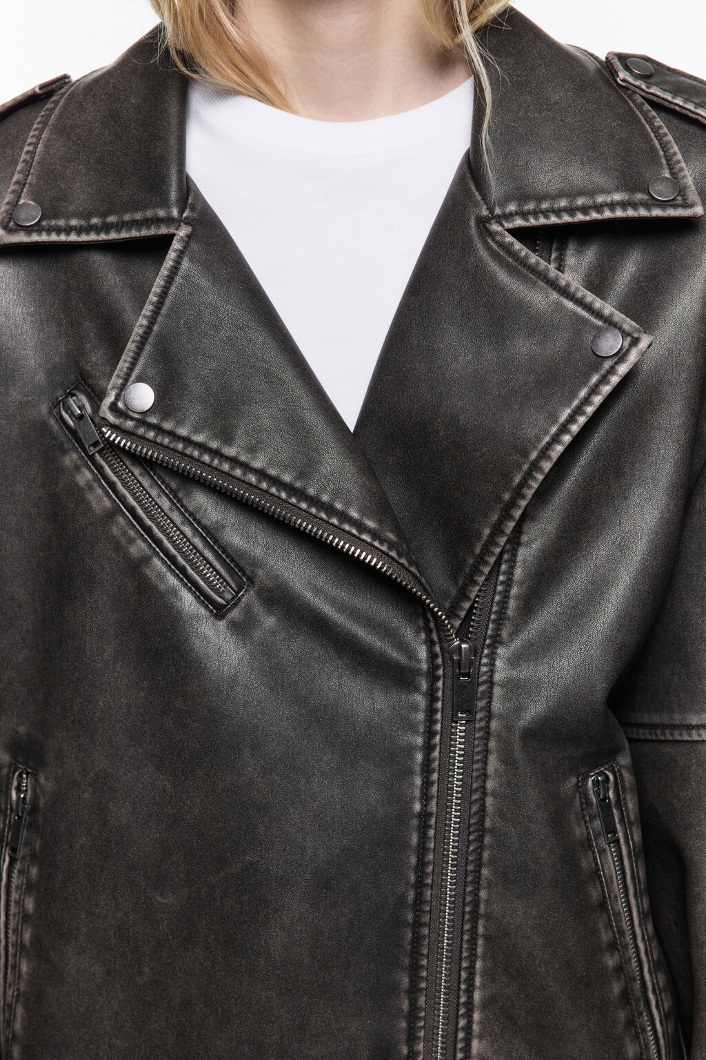 Куртка-косуха oversize со шнуровкой и ремнем - цвет черный - 6