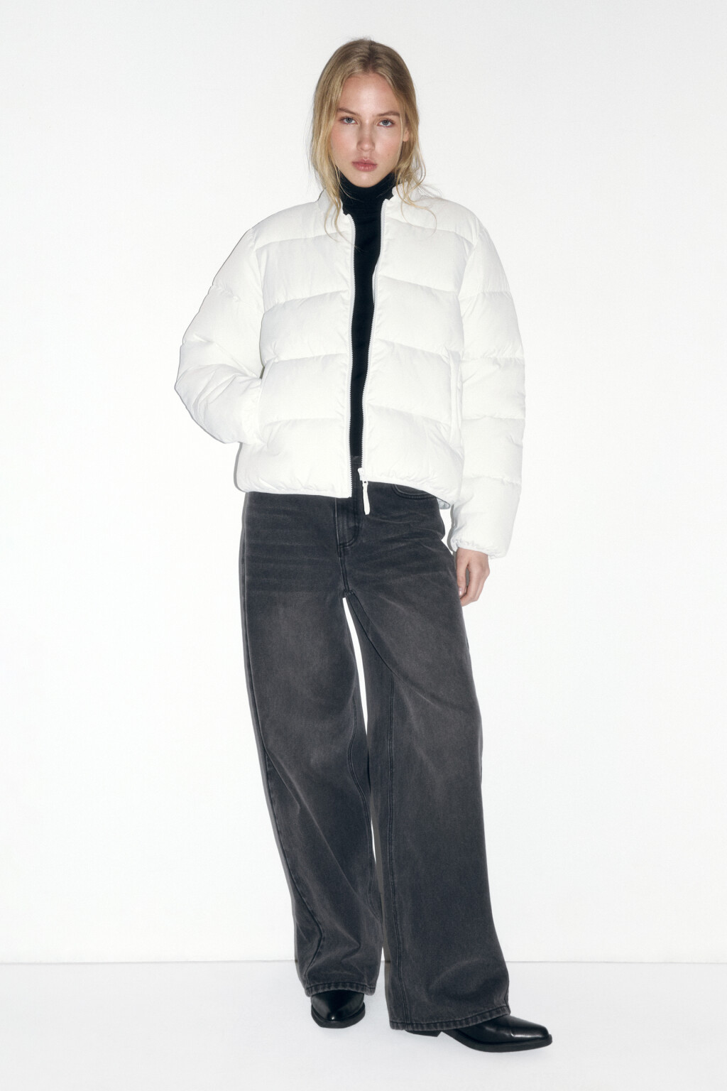 Куртка-бомбер стеганая на утеплителе - цвет белый - 4