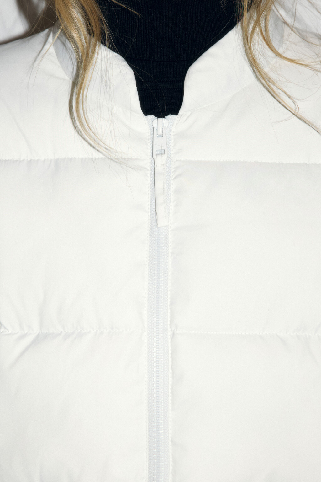 Куртка-бомбер стеганая на утеплителе - цвет белый - 5