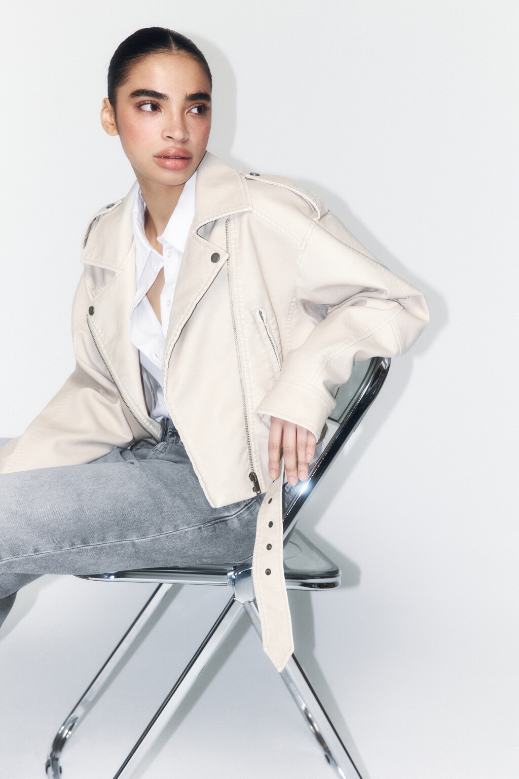 Куртка-косуха укороченная с вареным эффектом - цвет молочный - 1