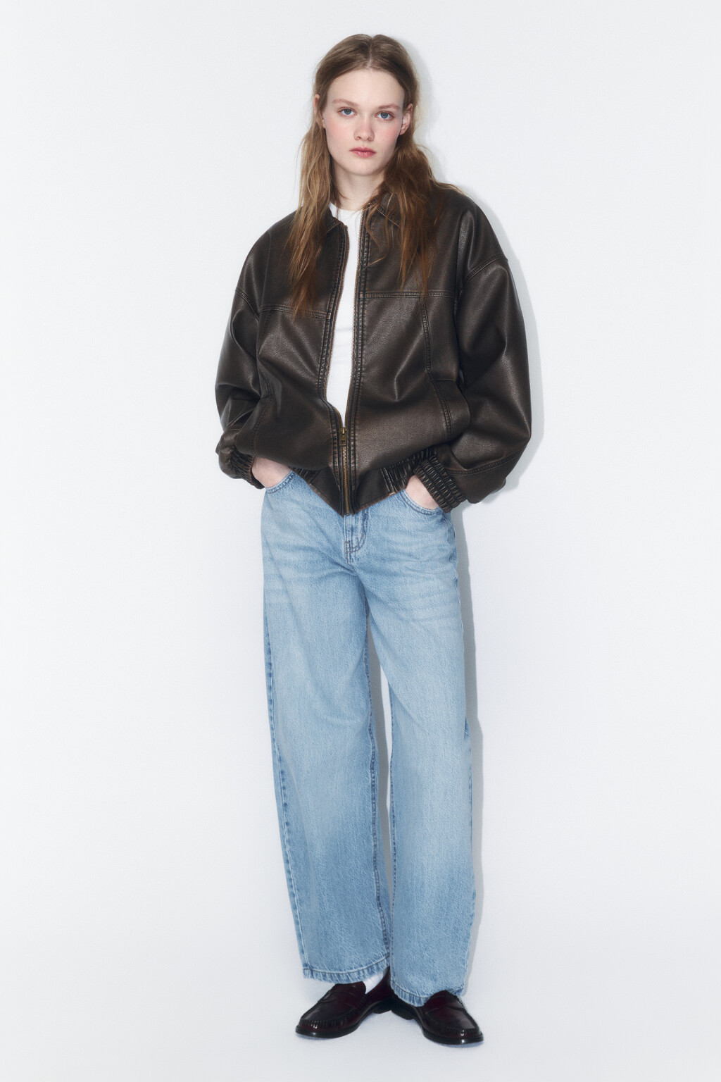 Куртка-бомбер oversize из искусственной кожи - цвет коричневый - 5