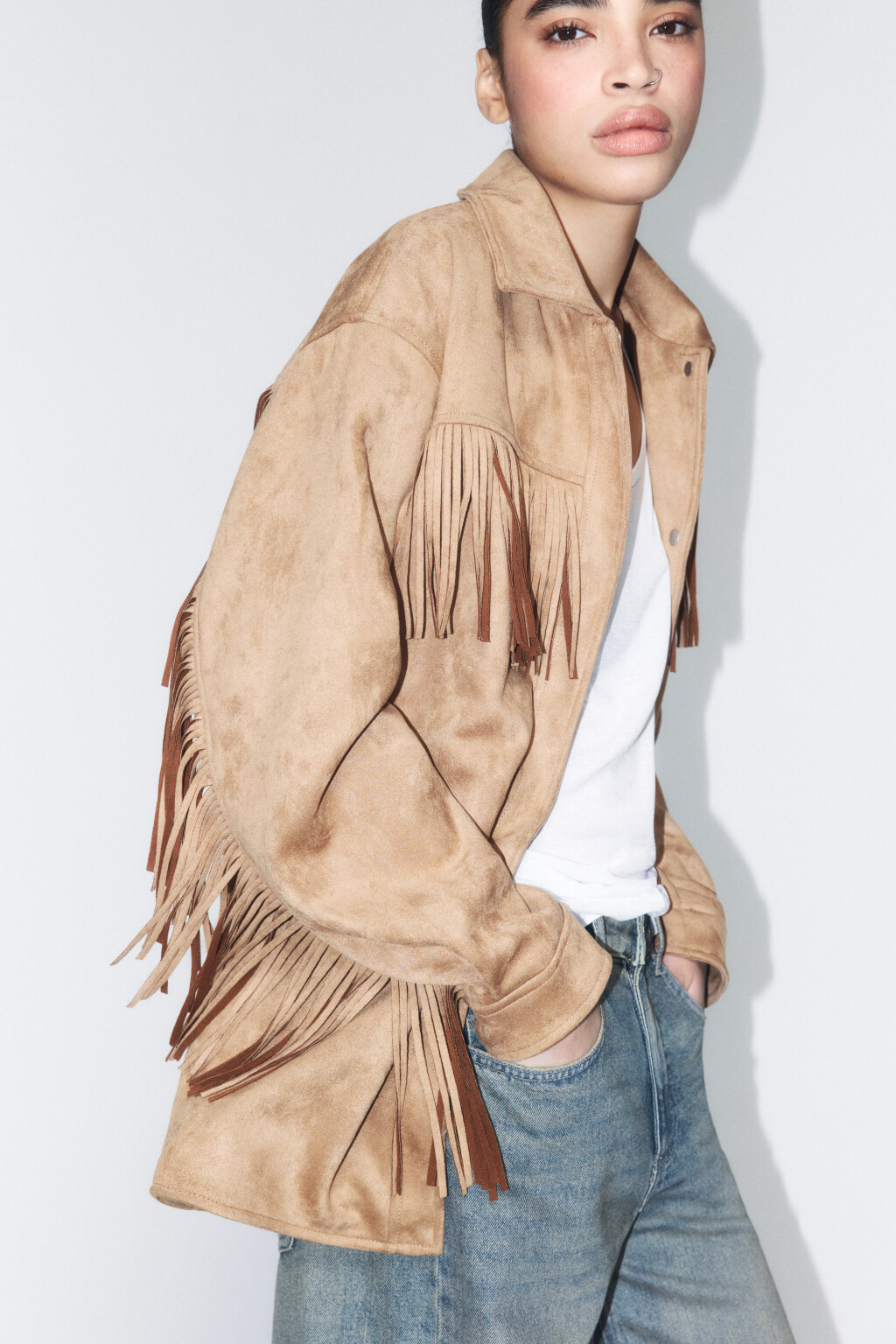 Куртка-рубашка ковбойская с бахромой - цвет бежевый - 2
