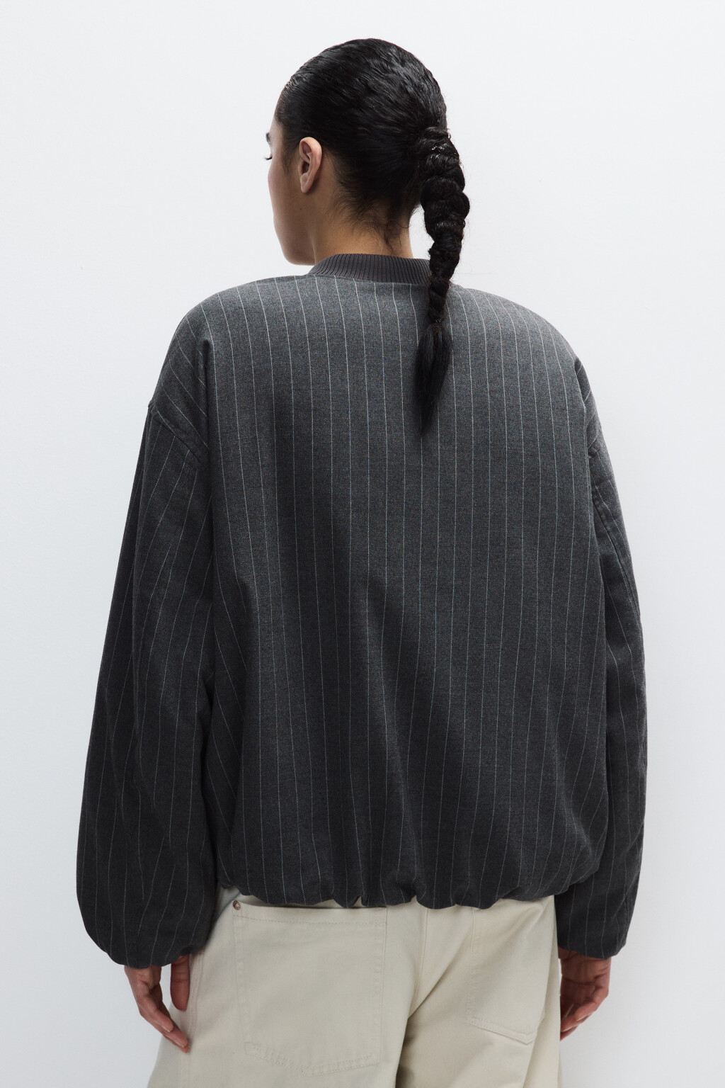 Куртка-бомбер утепленная в полоску - цвет серый - 3