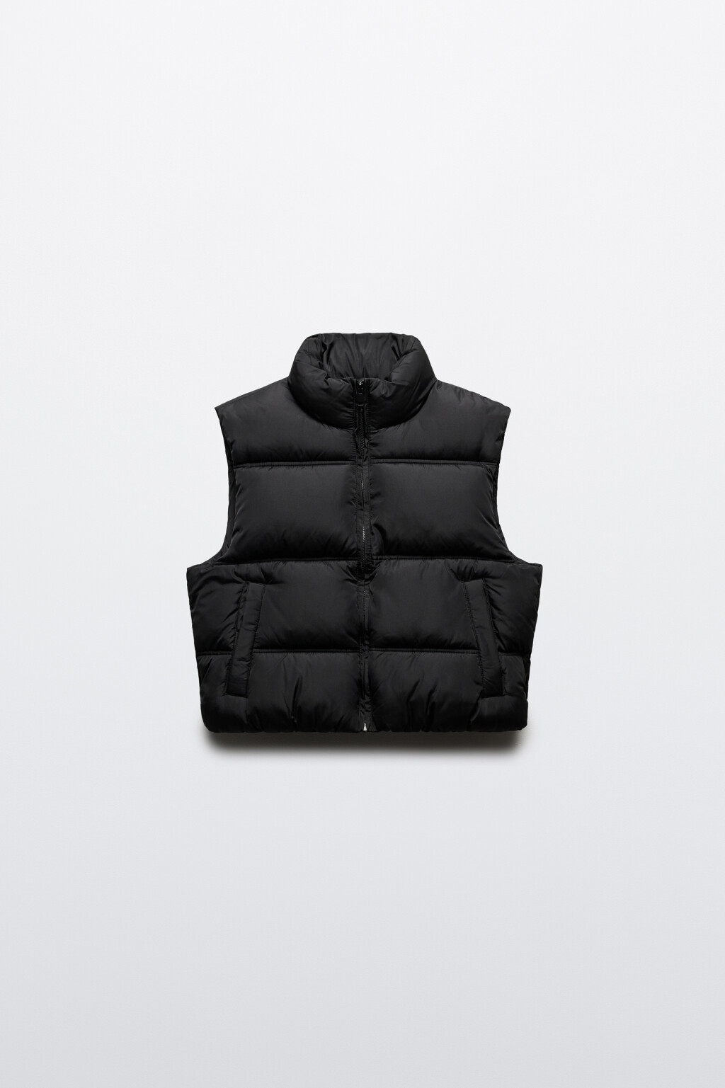Жилет стеганый укороченный на утеплителе - цвет черный - 7