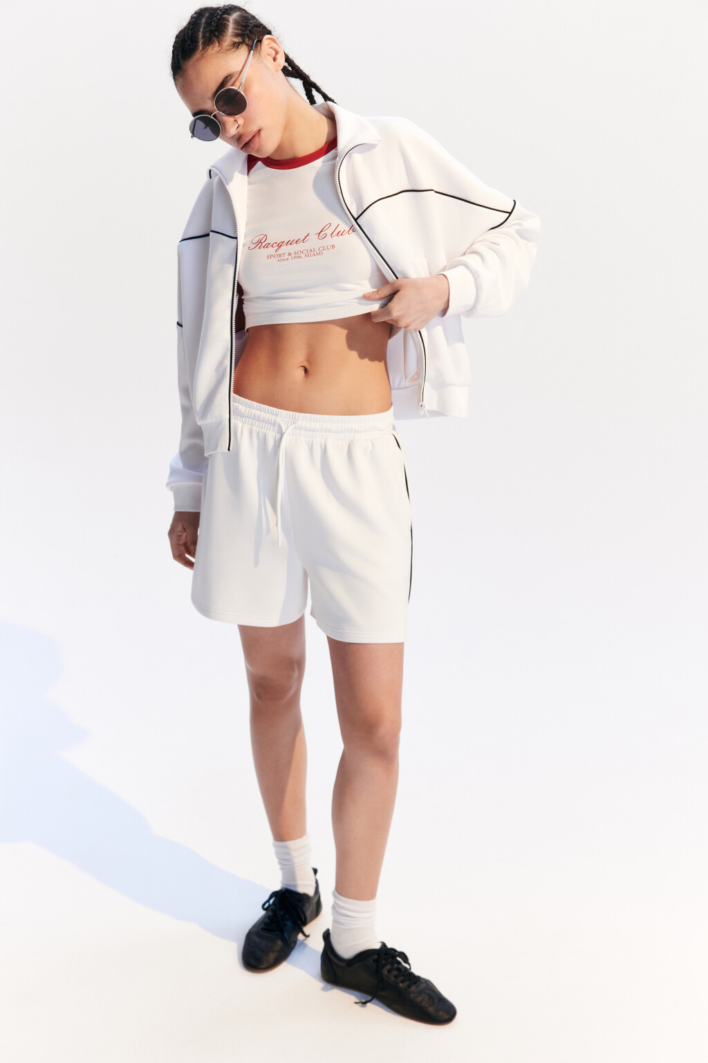 Шорты спортивные с лампасами - цвет ванильный - 2