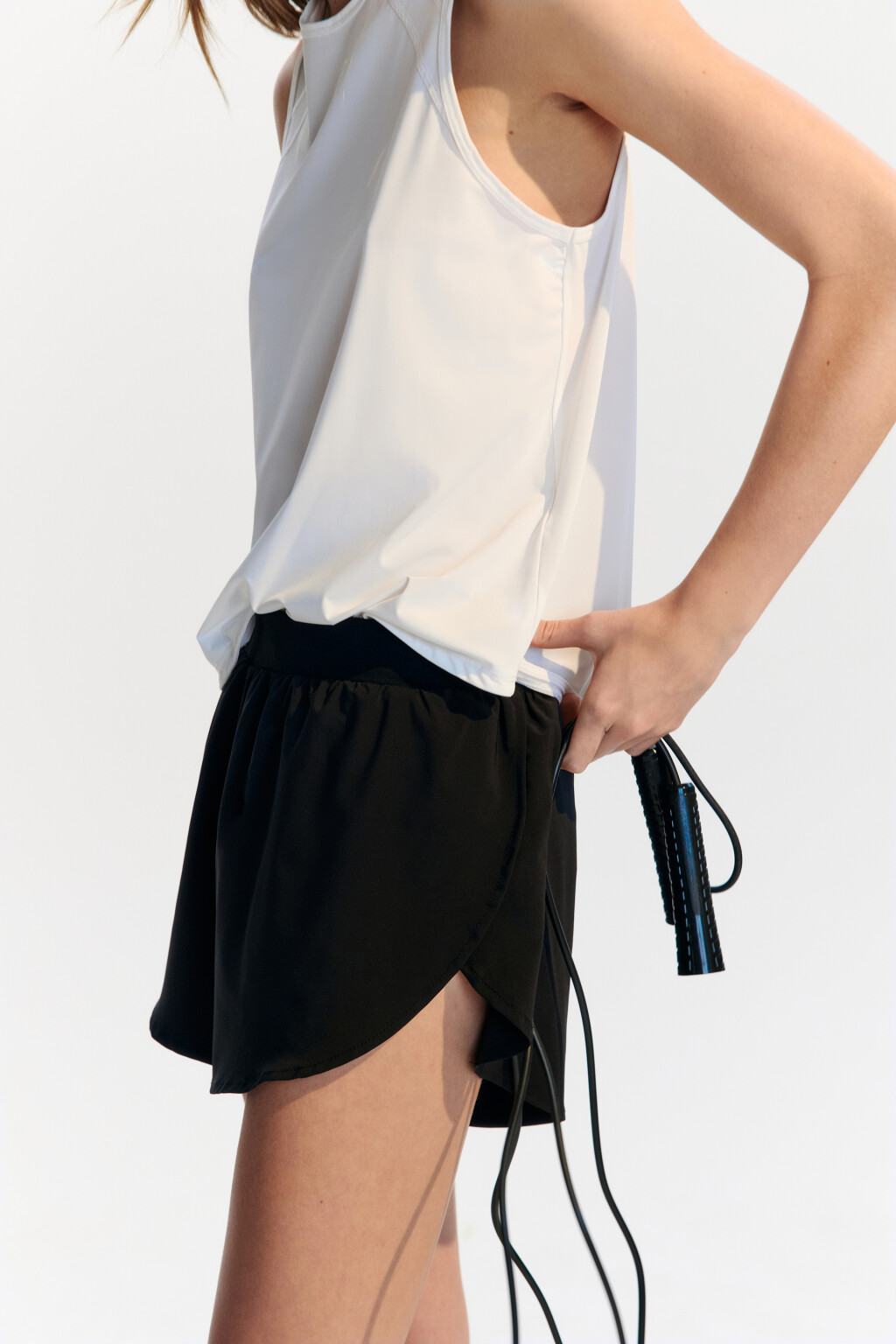 Шорты спортивные гладкие - цвет черный - 1