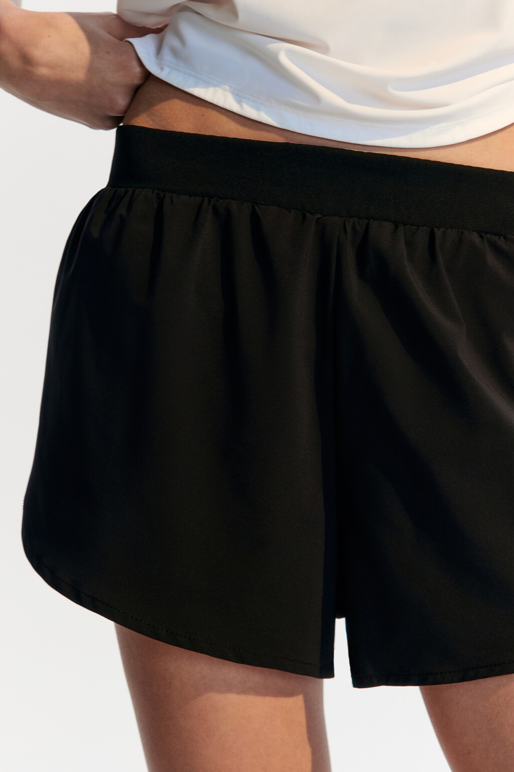Шорты спортивные гладкие - цвет черный - 6
