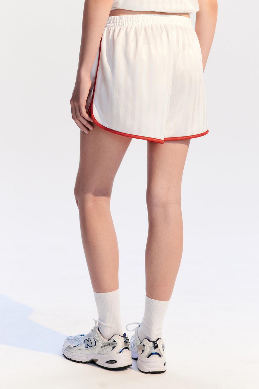 Шорты спортивные атласные - цвет ванильный - 3