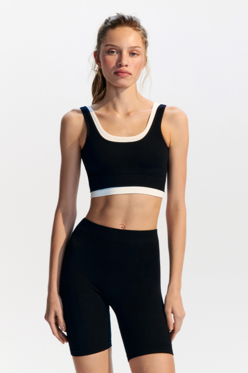 Топ-майка спортивный двуслойный - цвет черный - 2