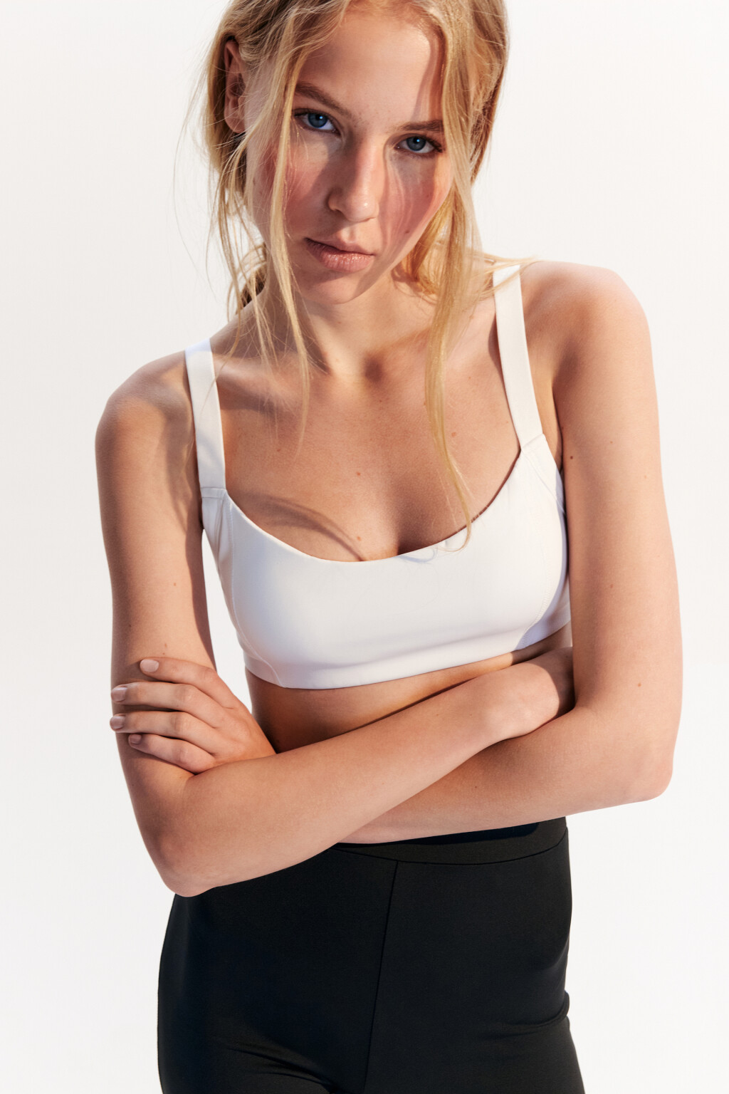 Топ-бюстгальтер спортивный на бретельках - цвет ванильный - 1