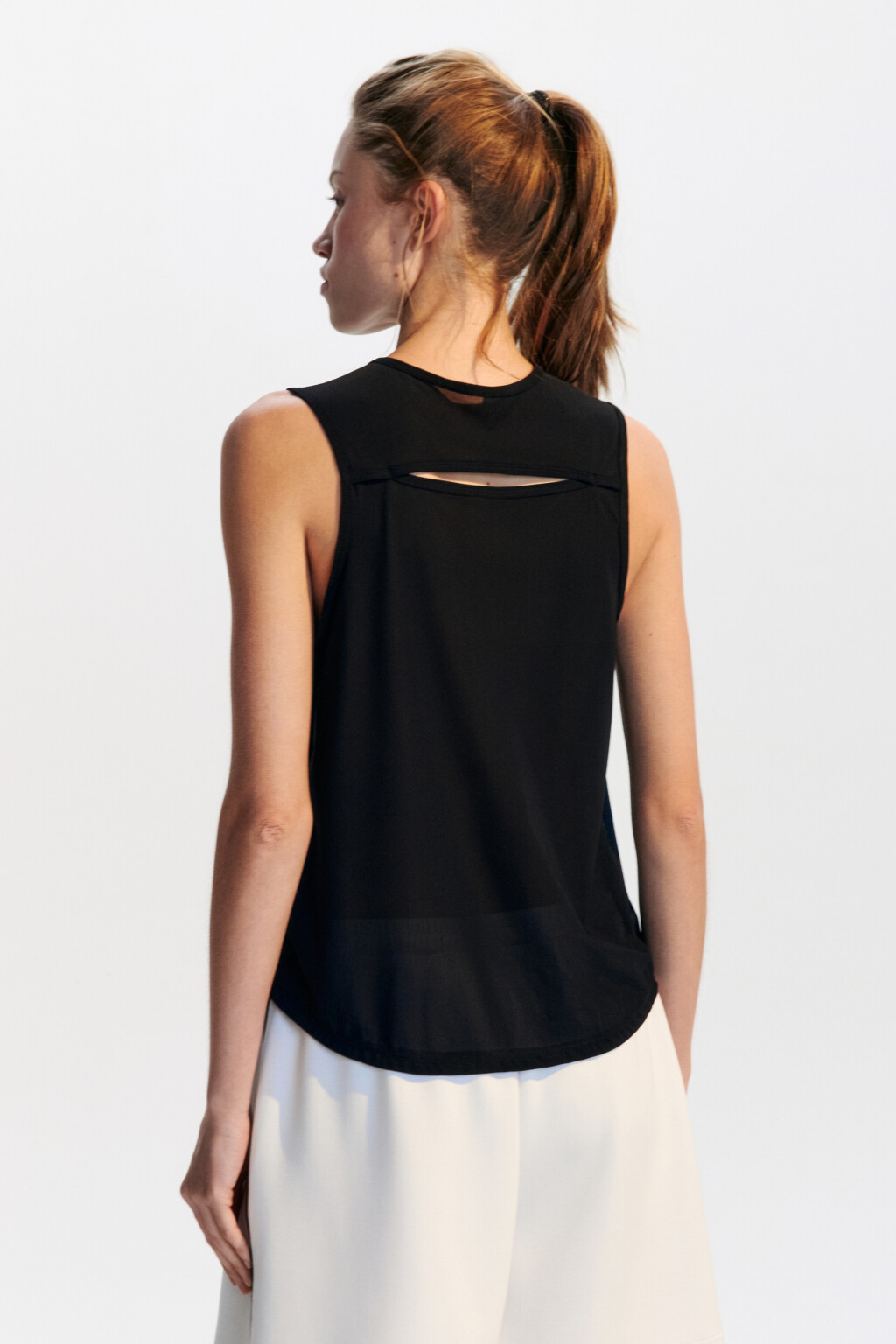 Майка спортивная из сетки - цвет черный - 3