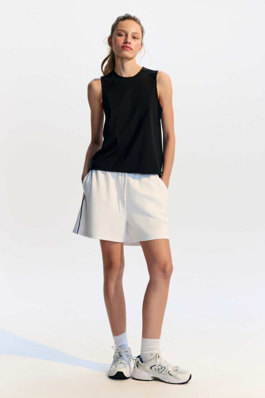 Майка спортивная из сетки - цвет черный - 4