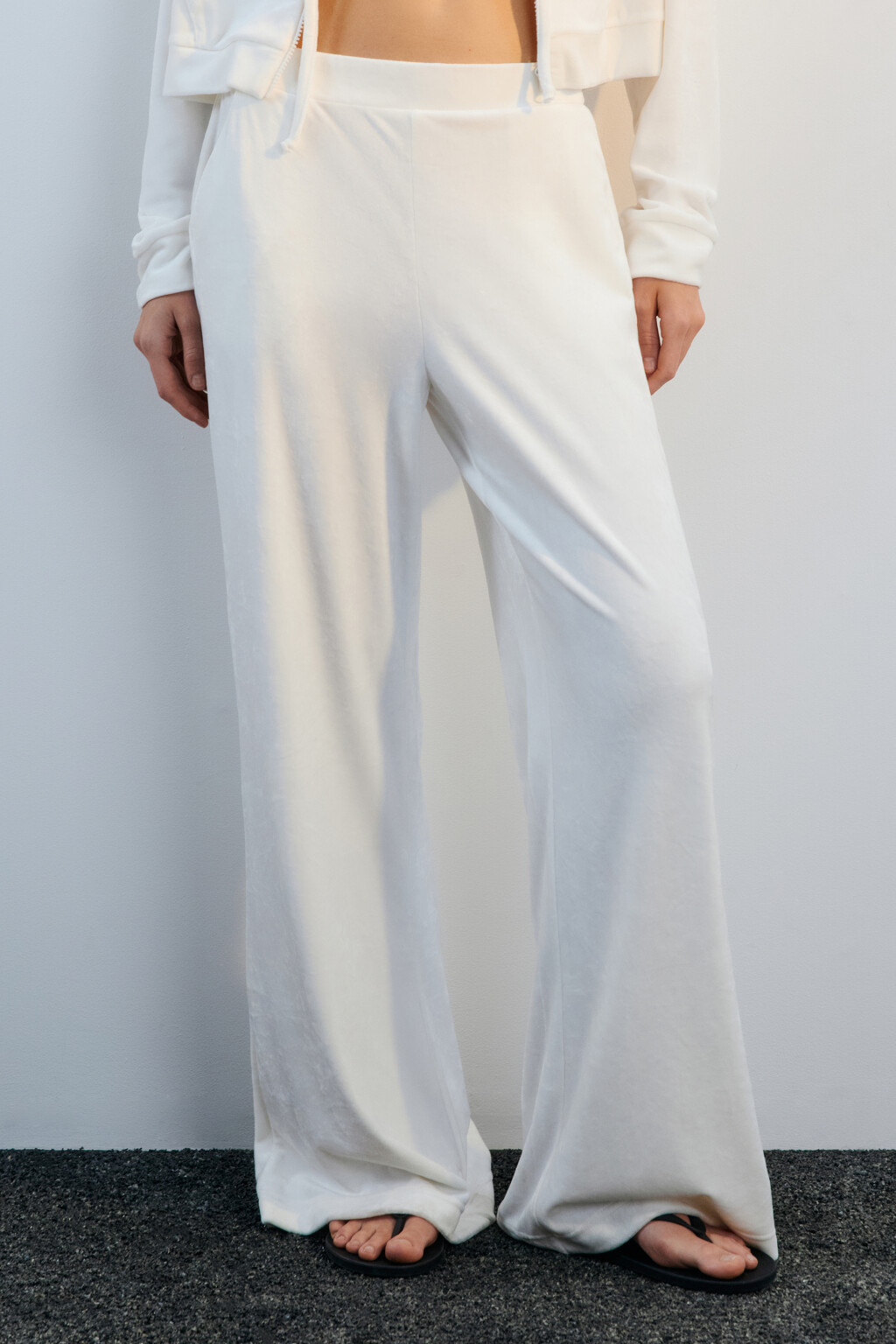 Брюки домашние из велюра - цвет ванильный - 2