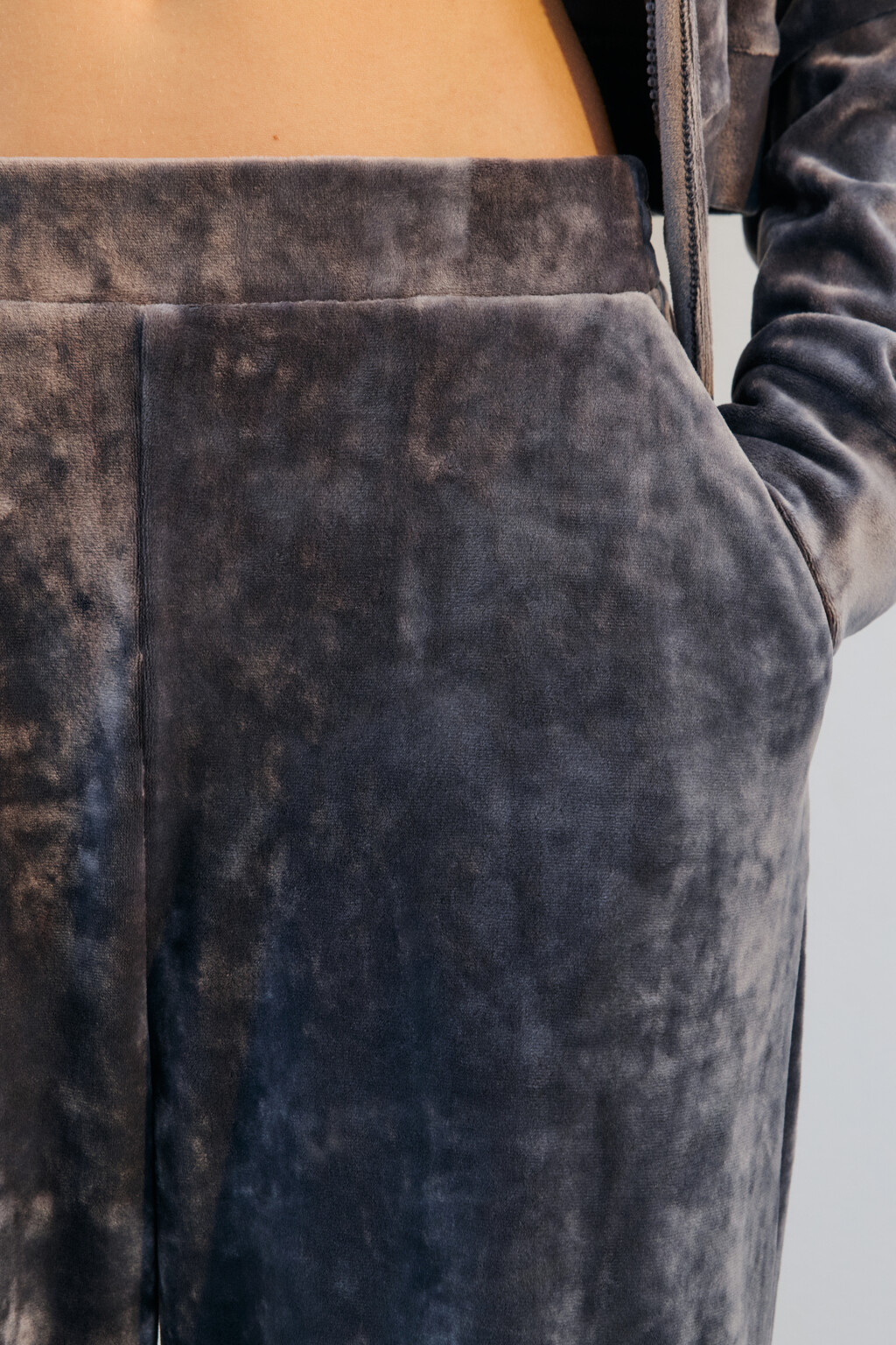 Брюки домашние из велюра - цвет серый - 5