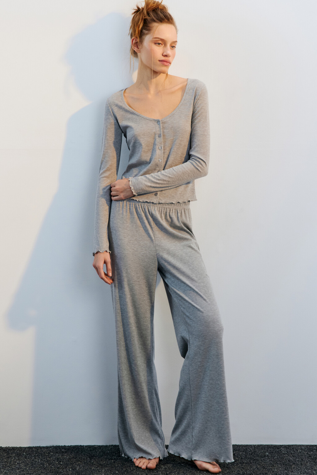 Брюки домашние широкие в рубчик - цвет серый - 1