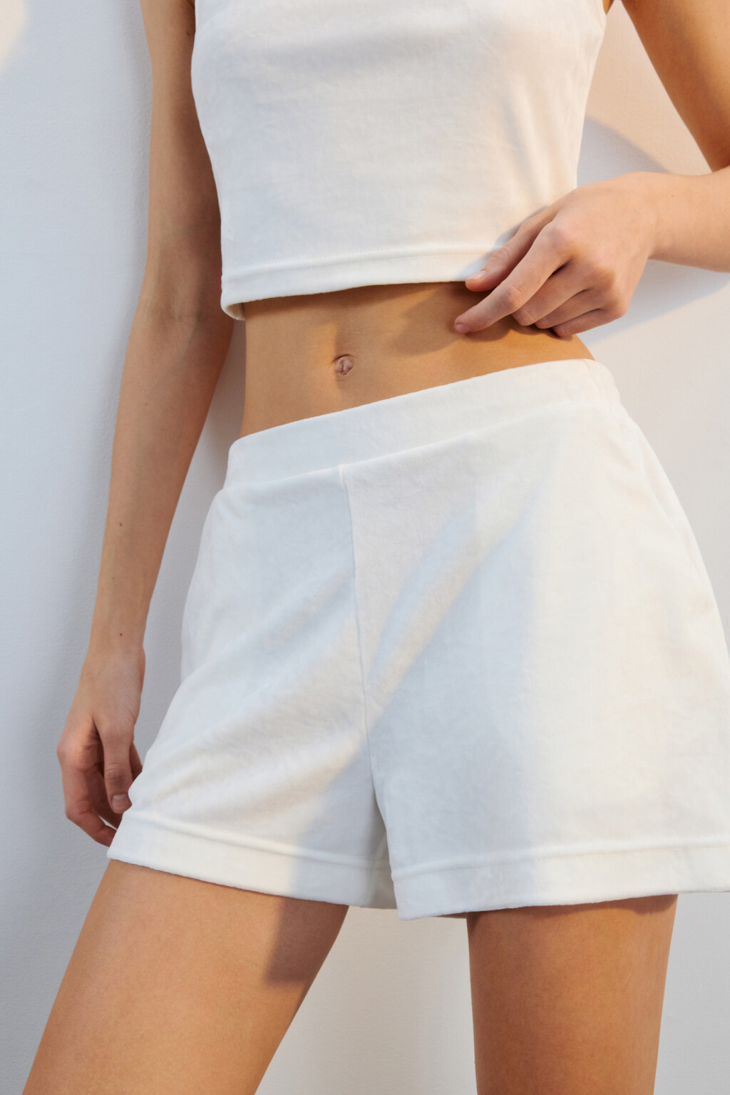 Шорты домашние из велюра - цвет ванильный - 1