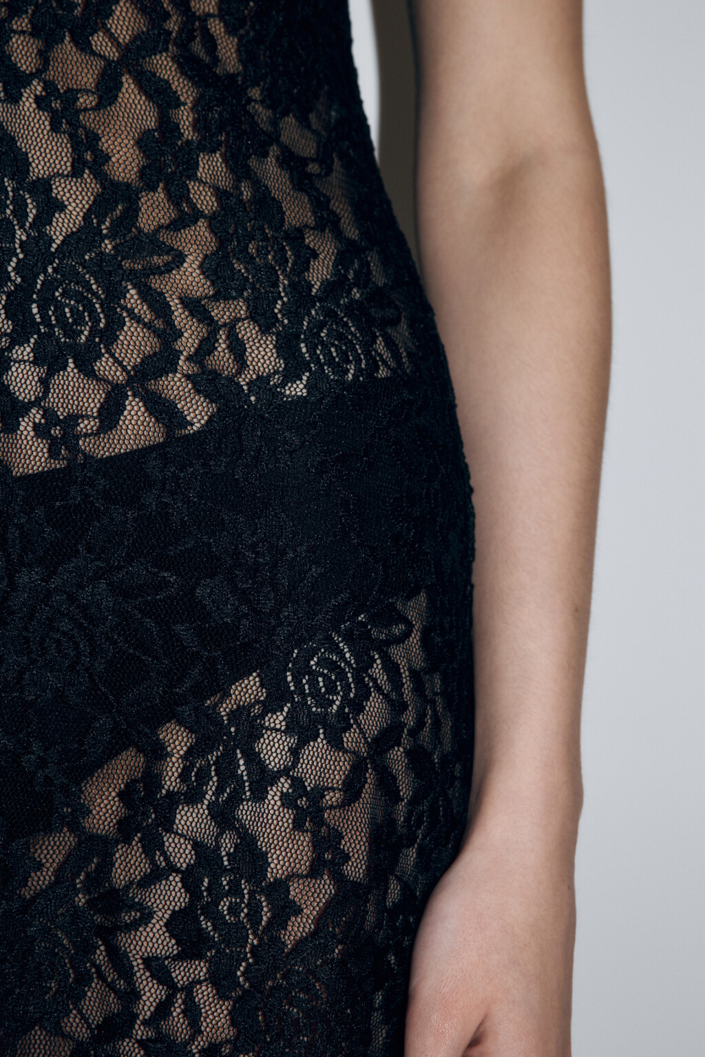 Платье-комбинация домашнее кружевное - цвет черный - 6