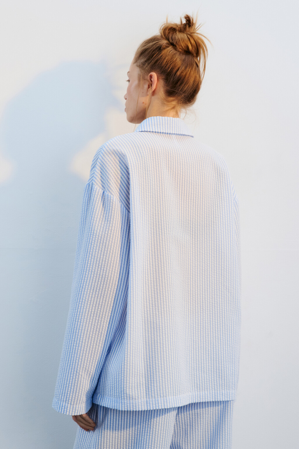 Рубашка домашняя из жатой ткани - цвет голубой - 4